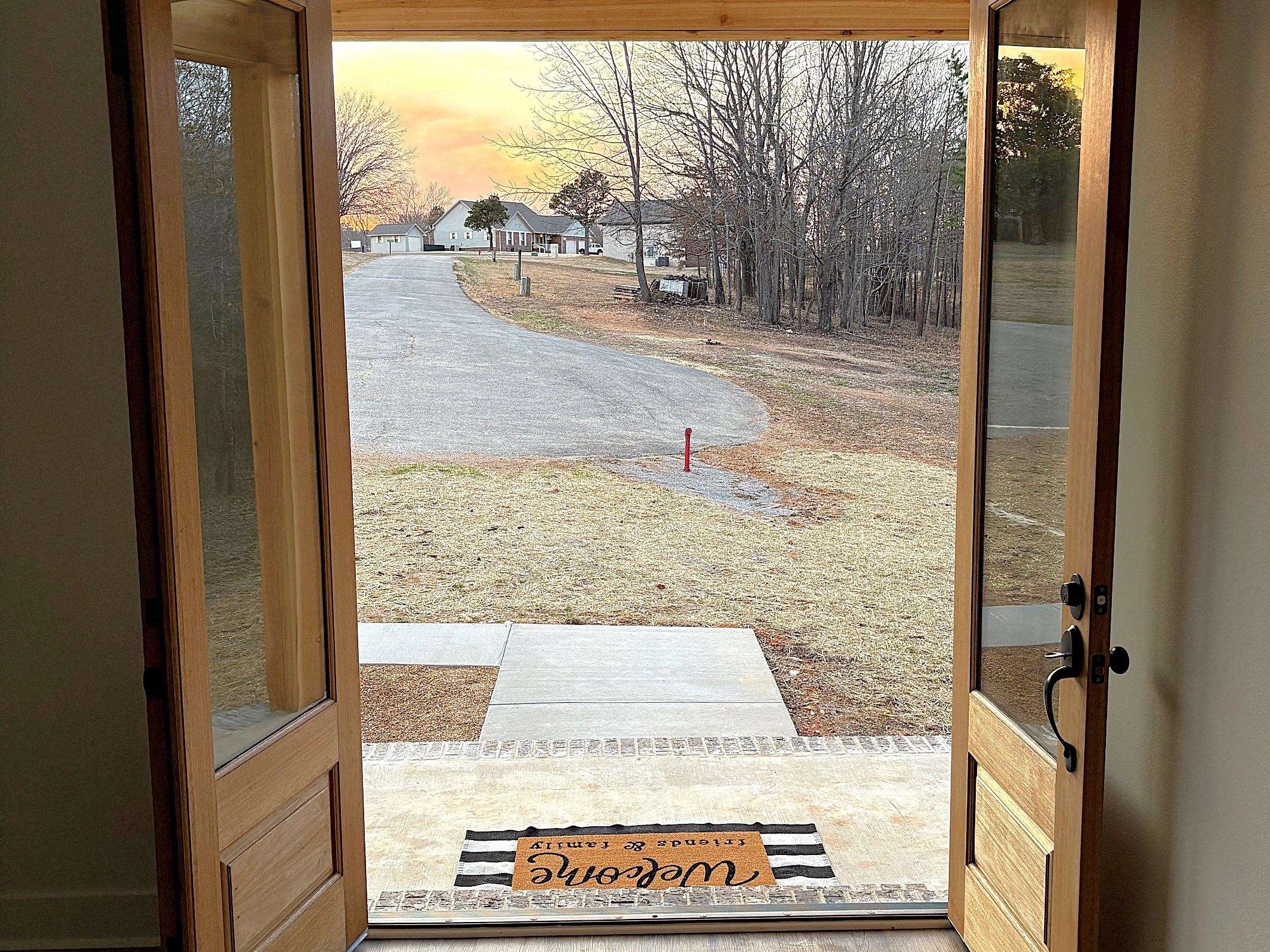 EAST WIND - Residential