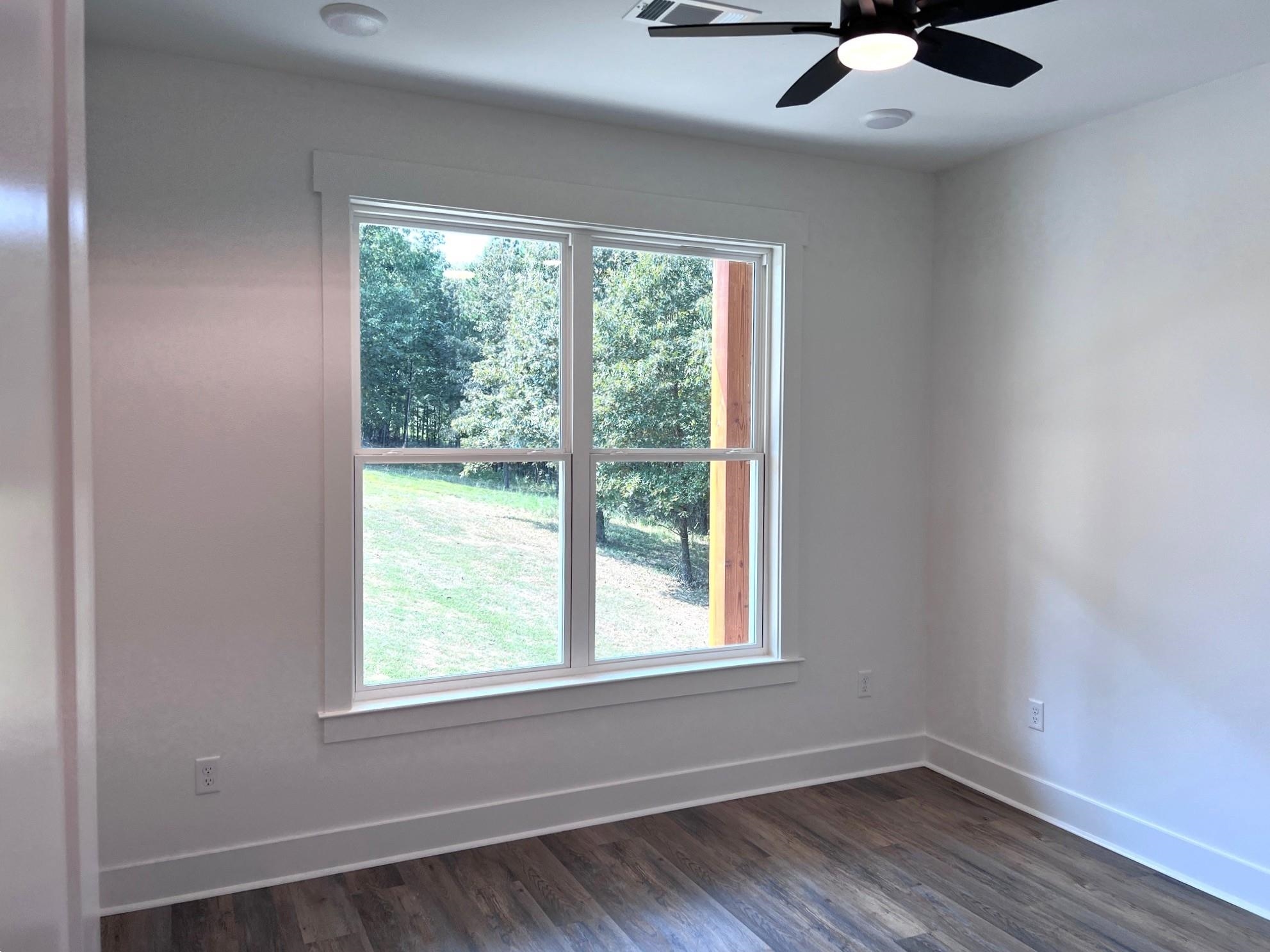 EAST WIND - Residential