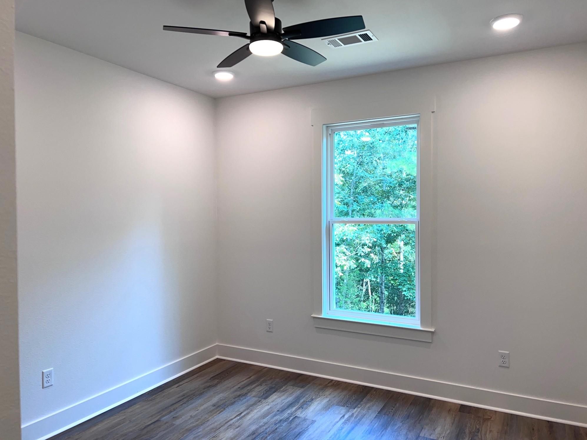 EAST WIND - Residential