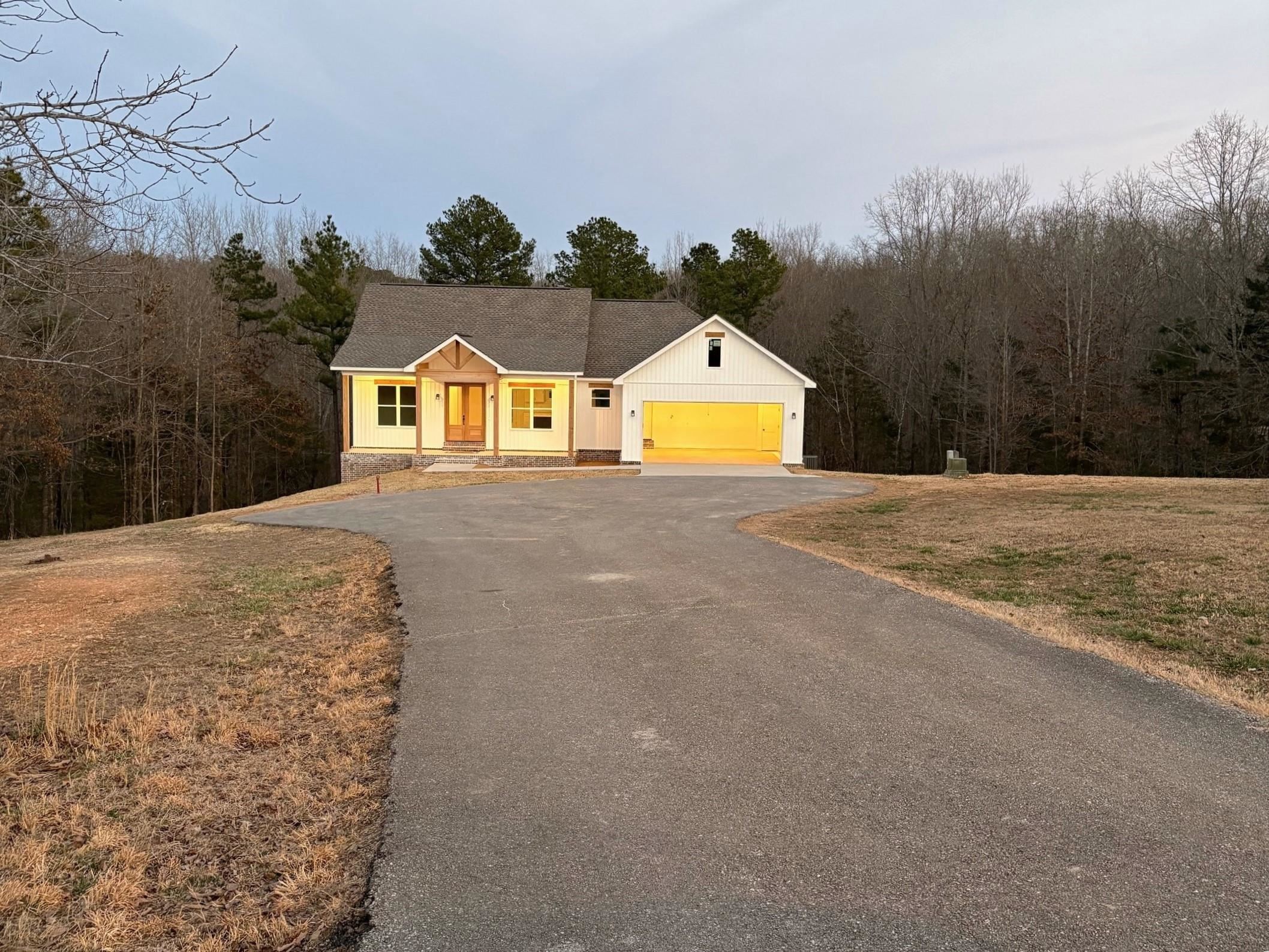 EAST WIND - Residential