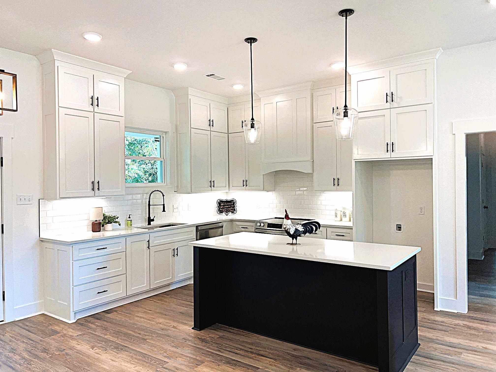 EAST WIND - Residential