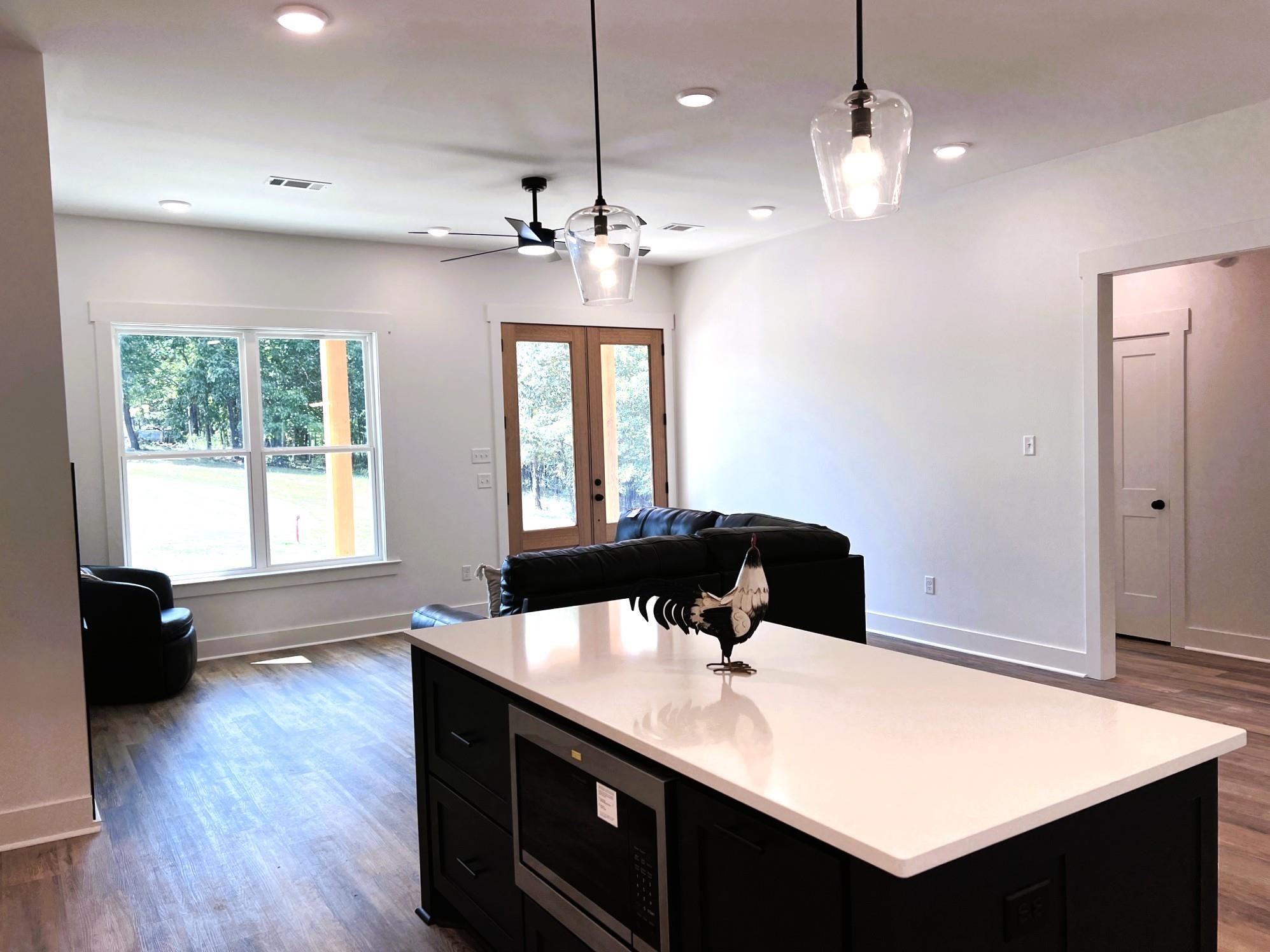 EAST WIND - Residential