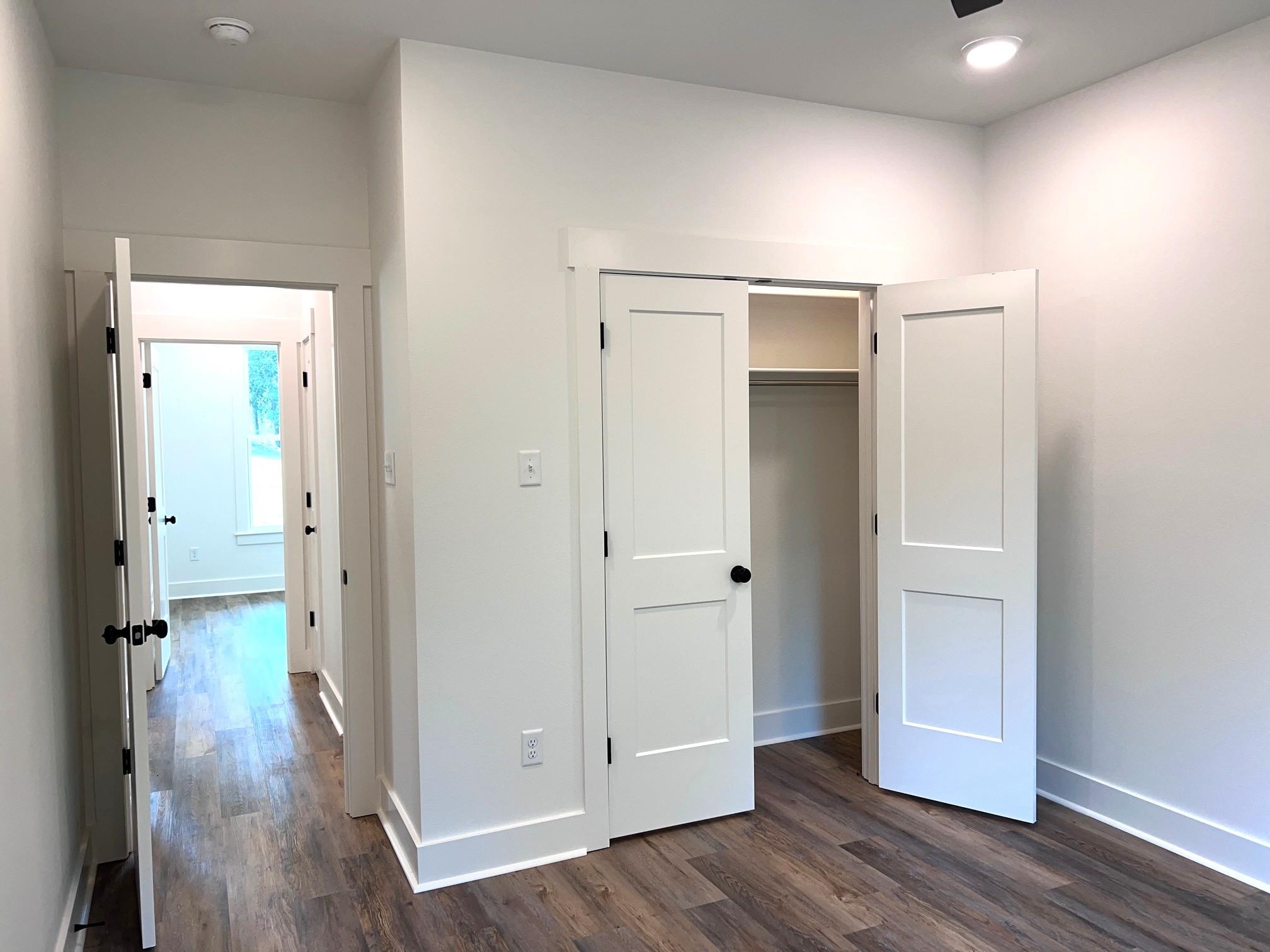 EAST WIND - Residential
