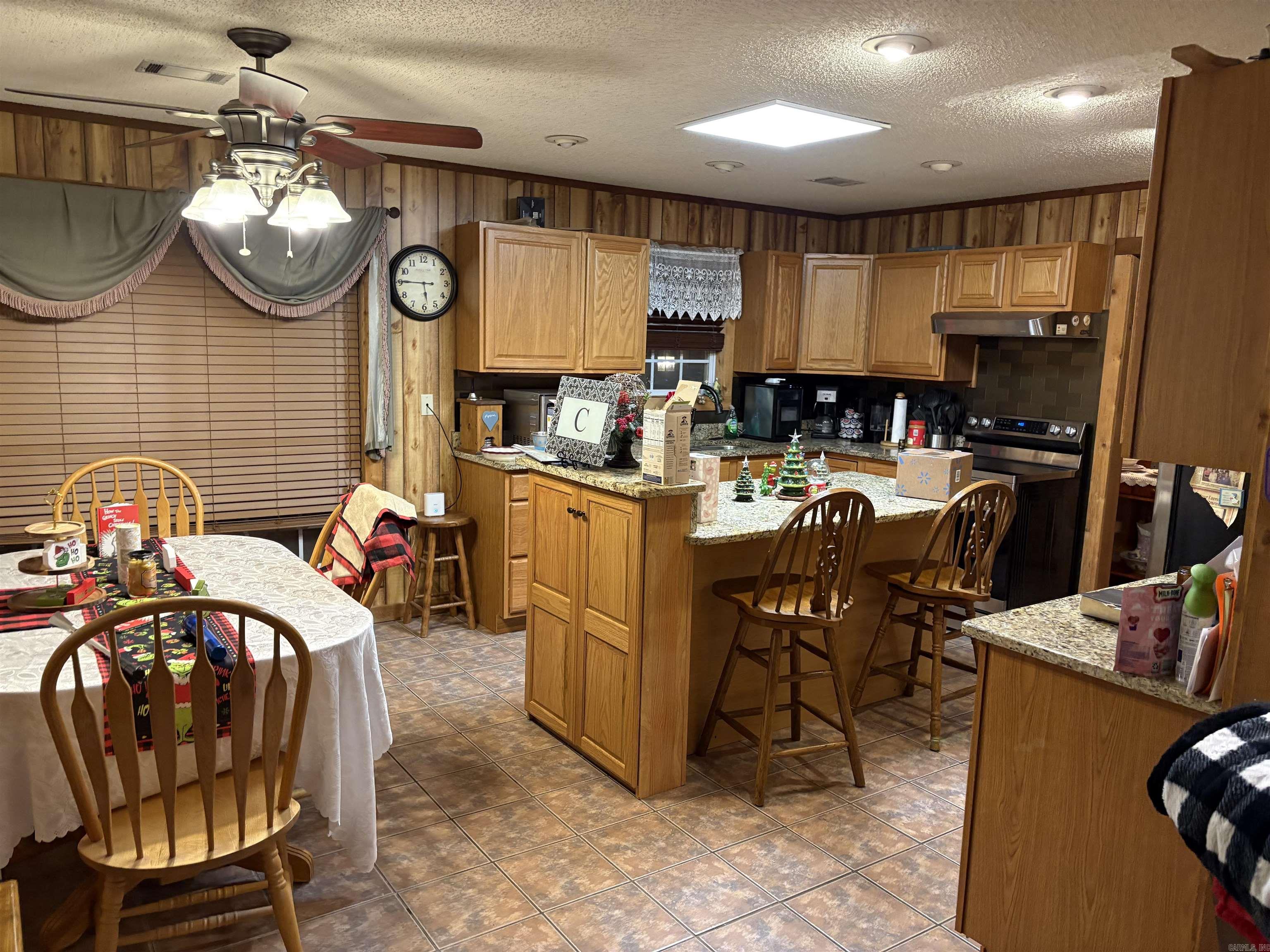 CEDAR VALLEY S/D - Residential