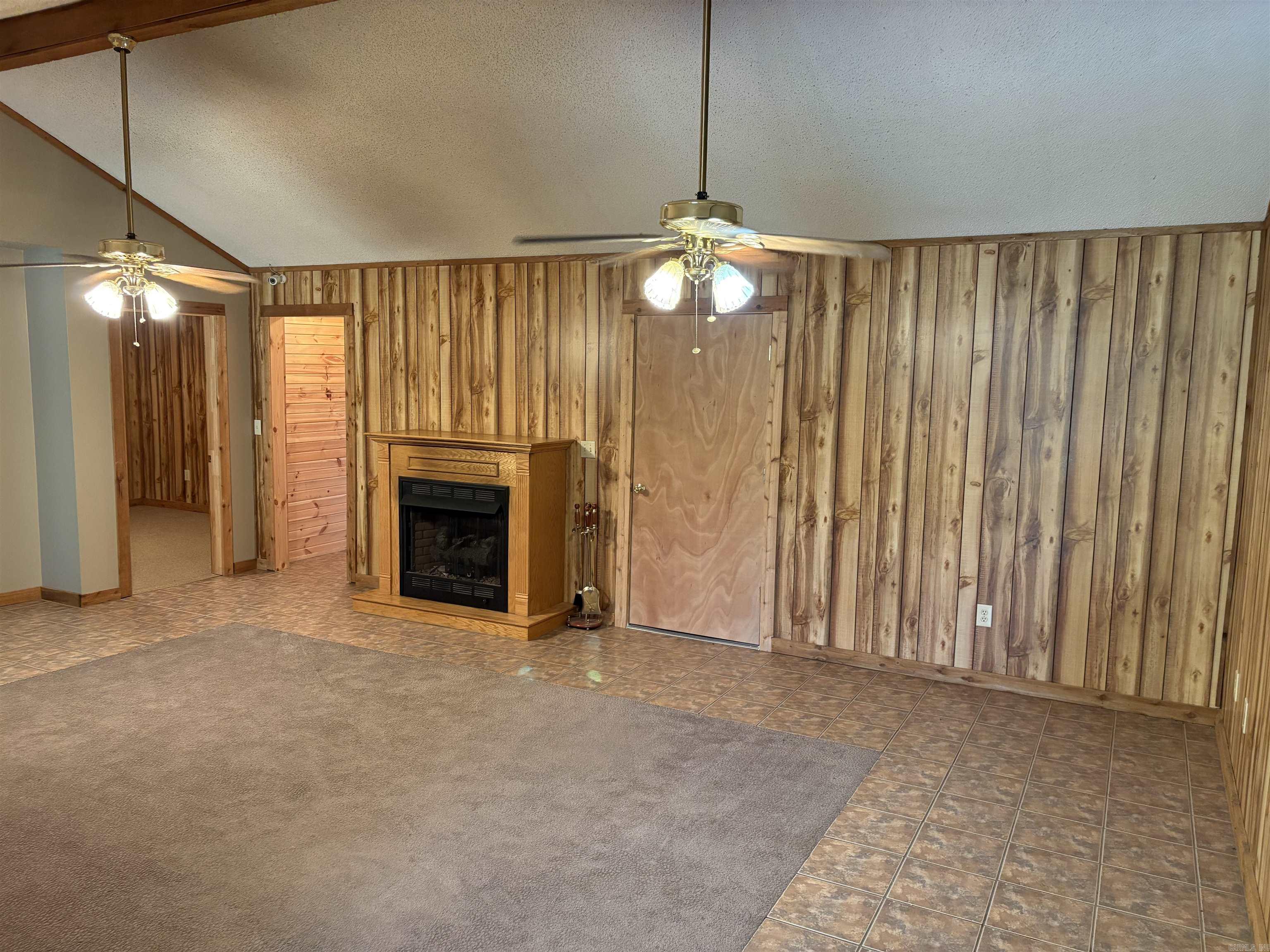 CEDAR VALLEY S/D - Residential