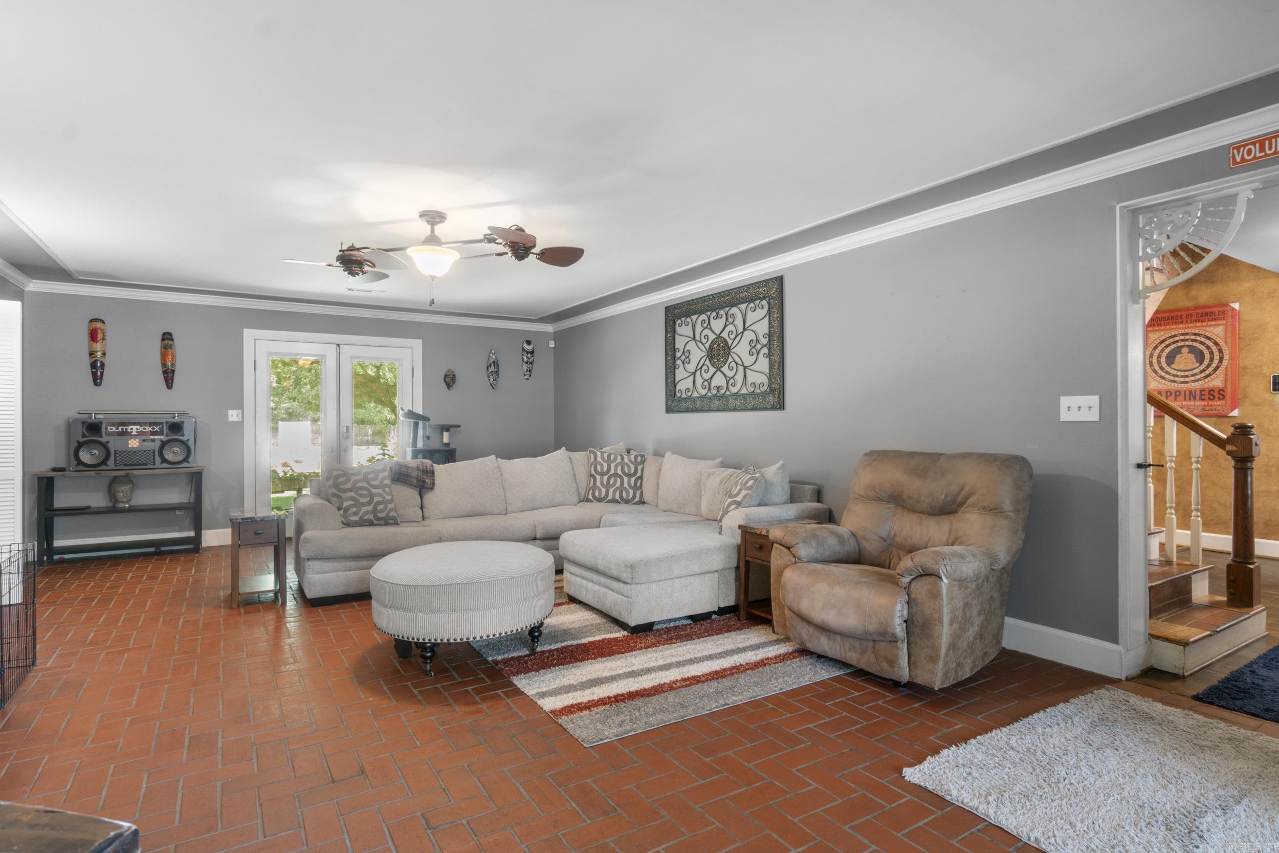 COUNTRY CLUB EAST ADD (SEARCY) - Residential