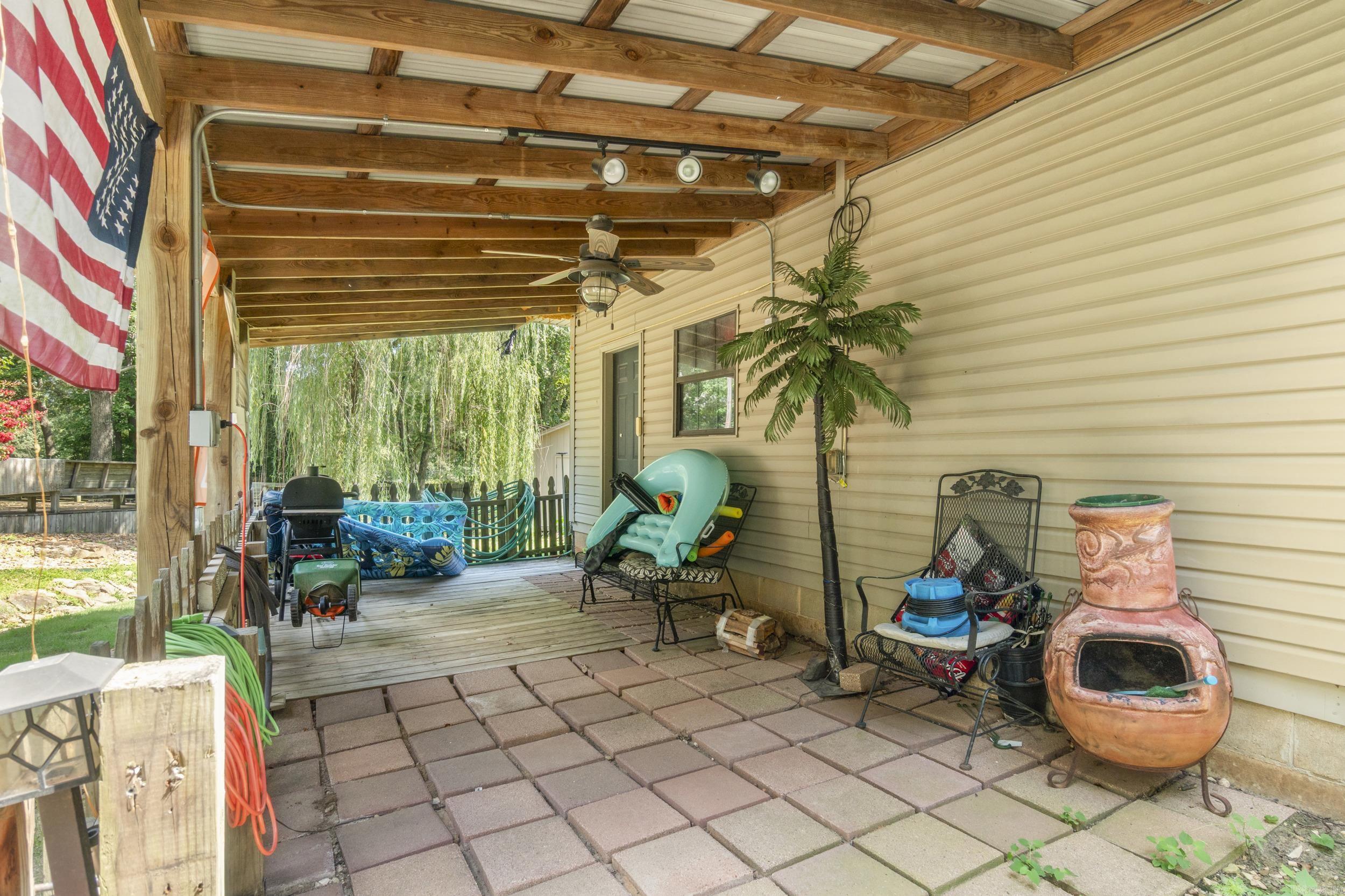 COUNTRY CLUB EAST ADD (SEARCY) - Residential