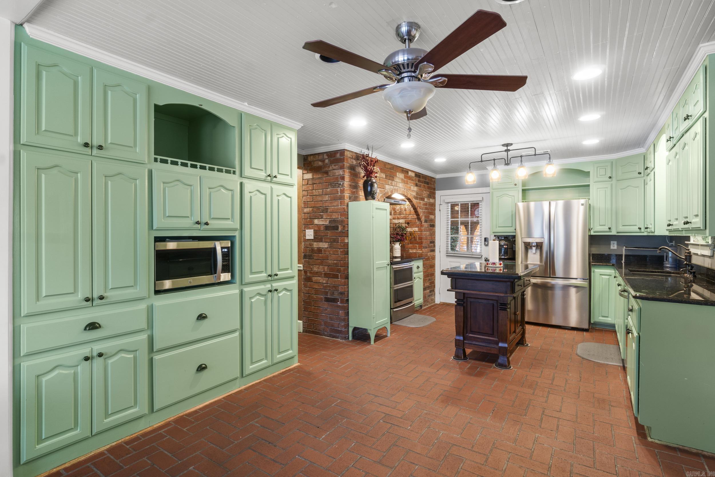 COUNTRY CLUB EAST ADD (SEARCY) - Residential