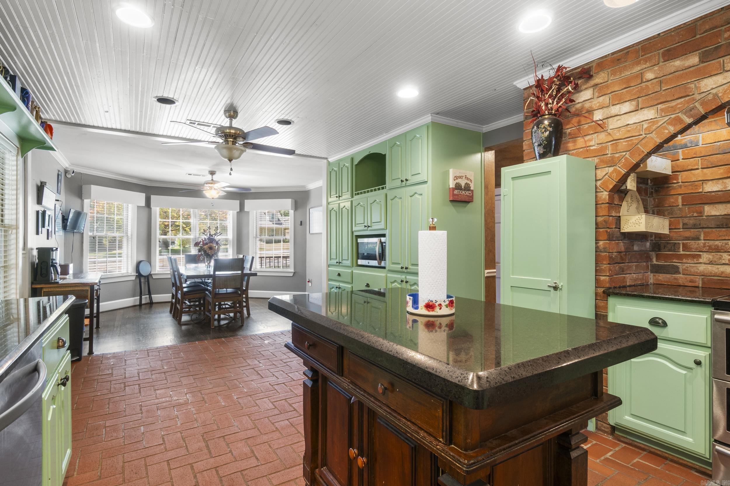 COUNTRY CLUB EAST ADD (SEARCY) - Residential