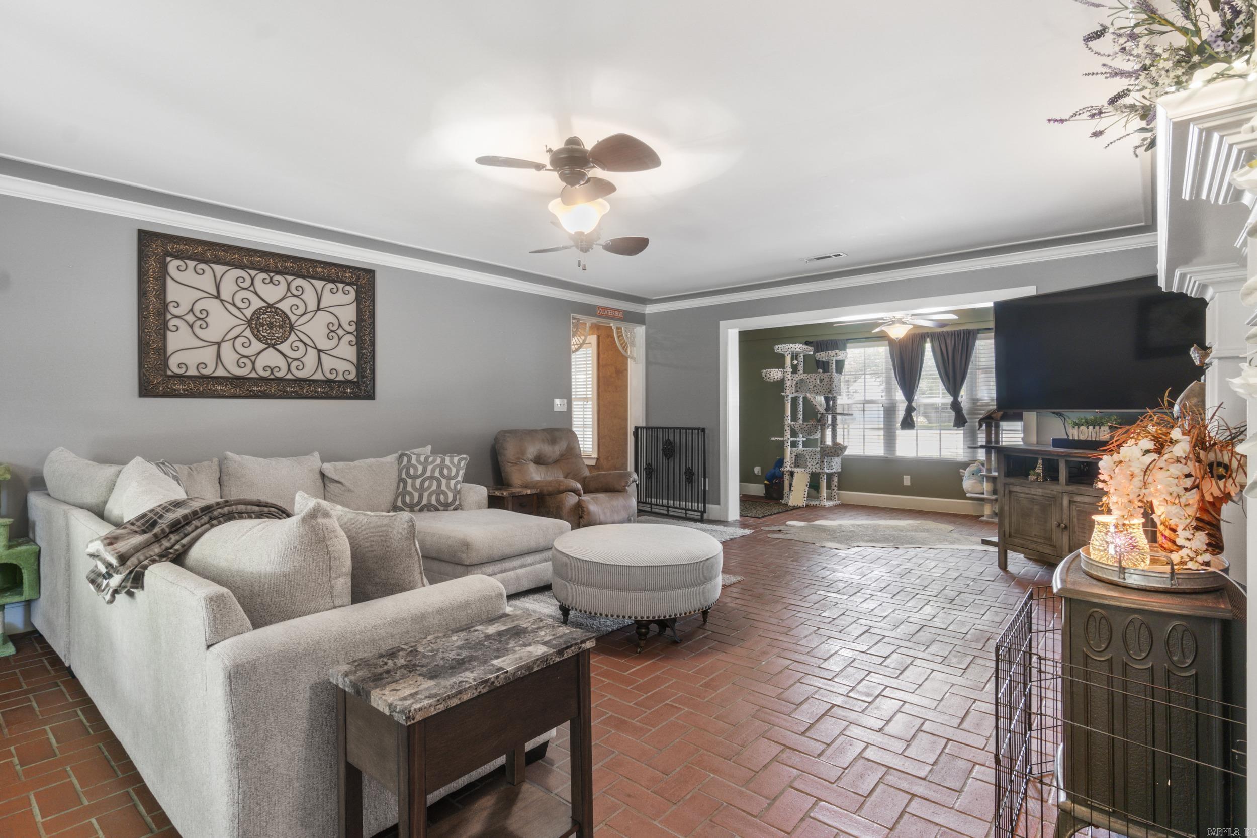 COUNTRY CLUB EAST ADD (SEARCY) - Residential