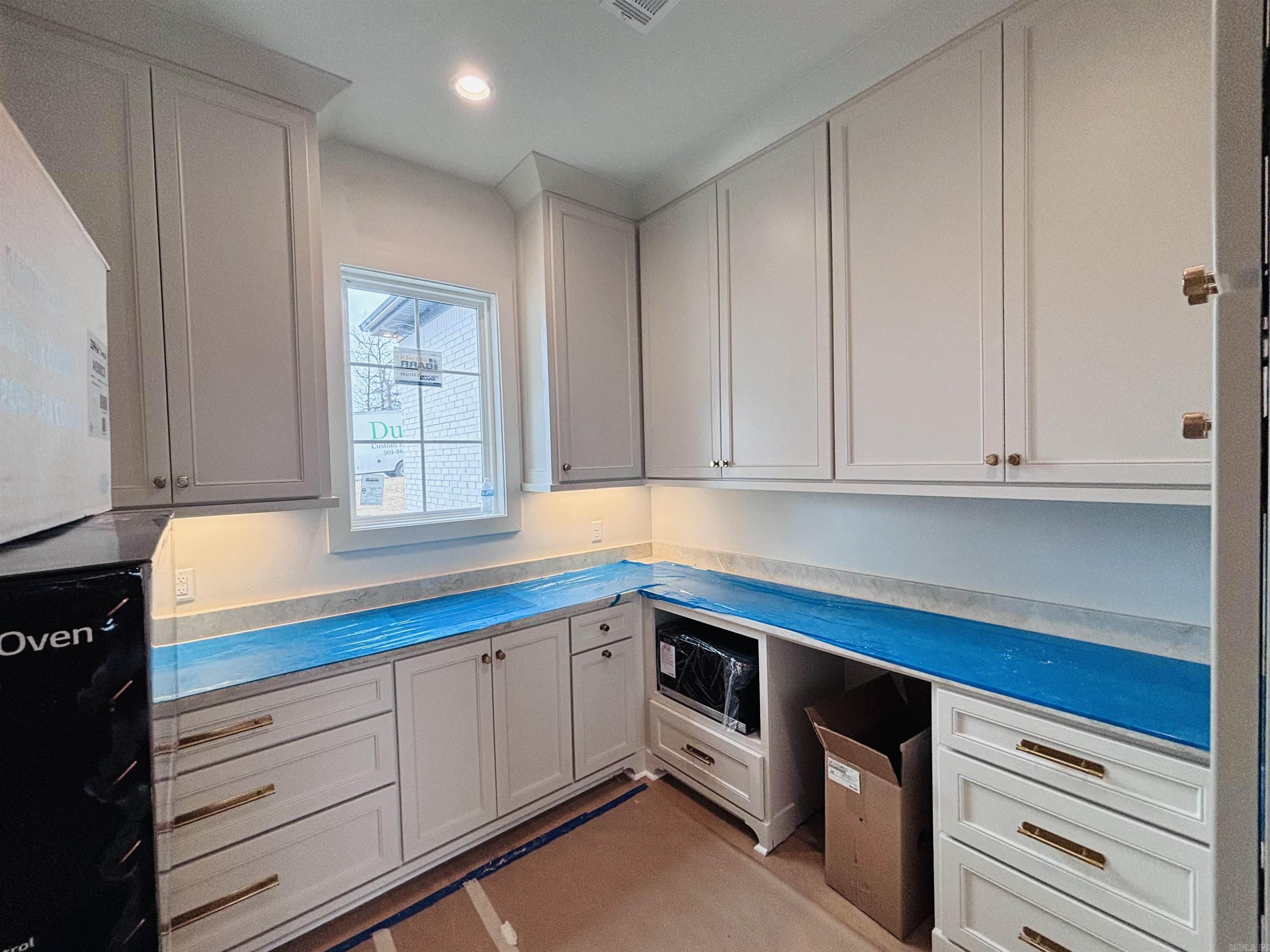 WATERVIEW ESTATES - Residential