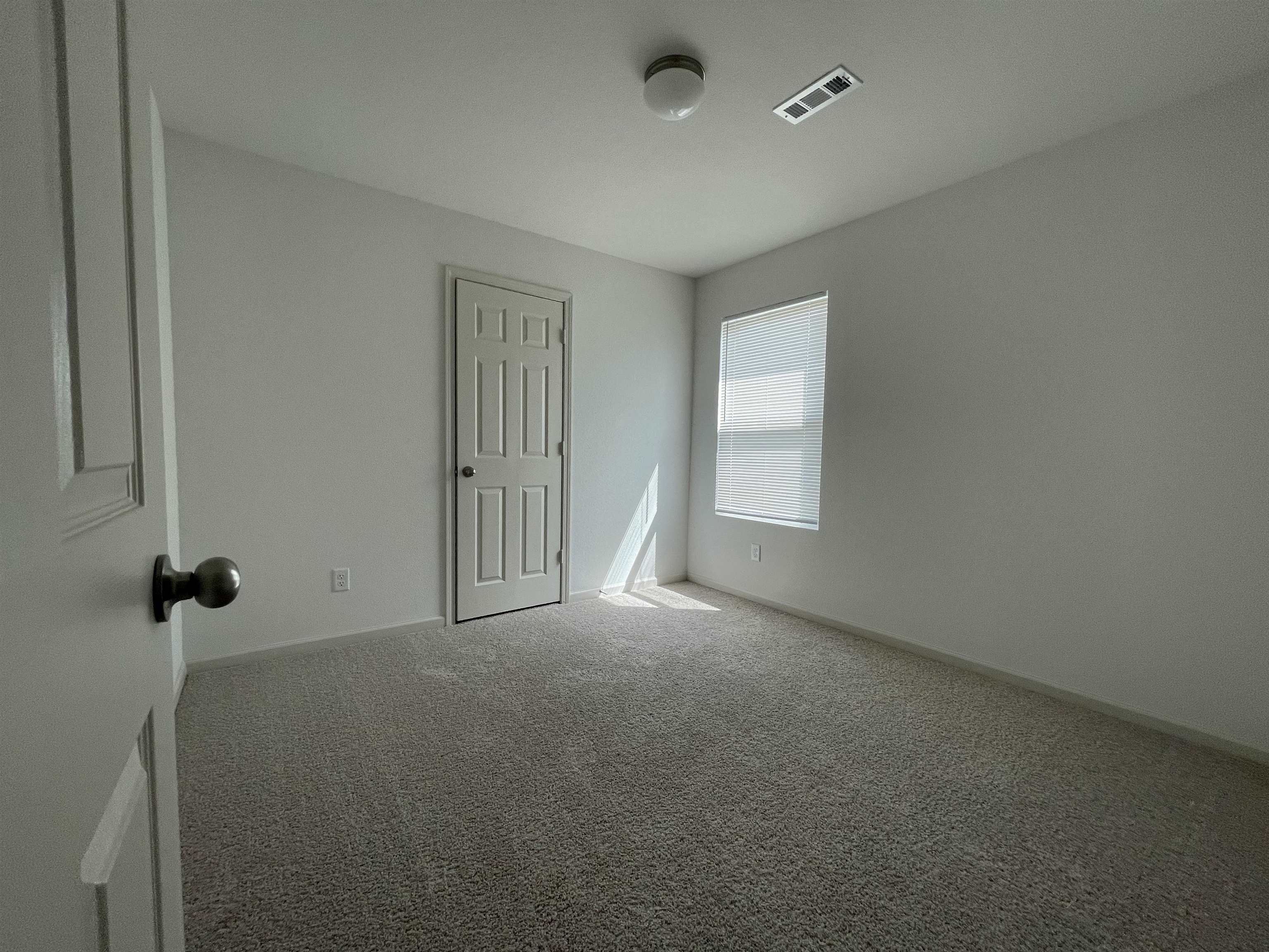 MUSEUM MEADOWS - Residential Lease