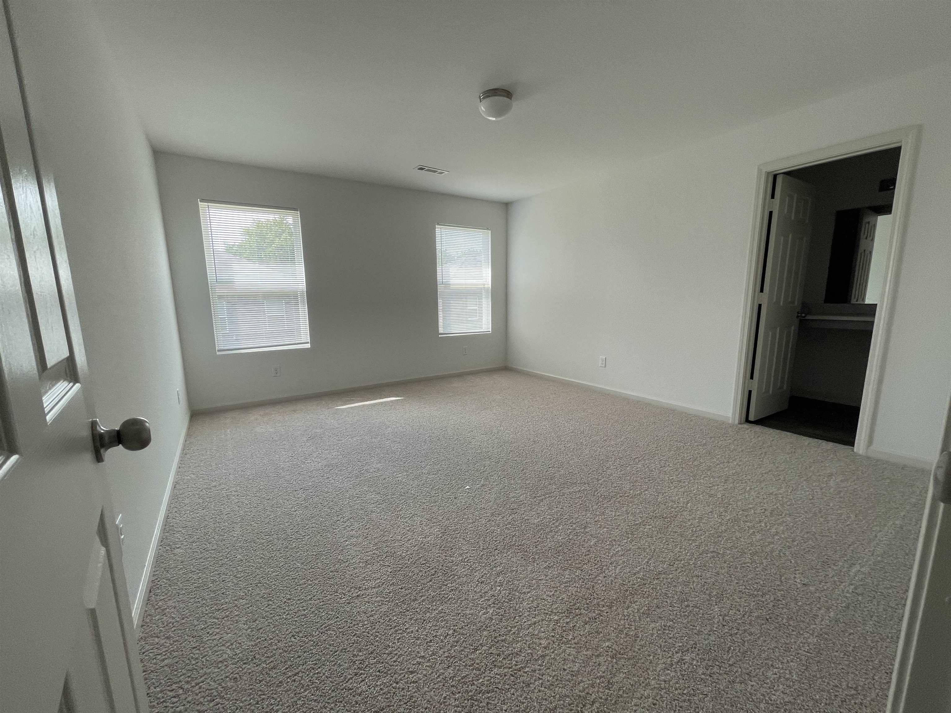 MUSEUM MEADOWS - Residential Lease