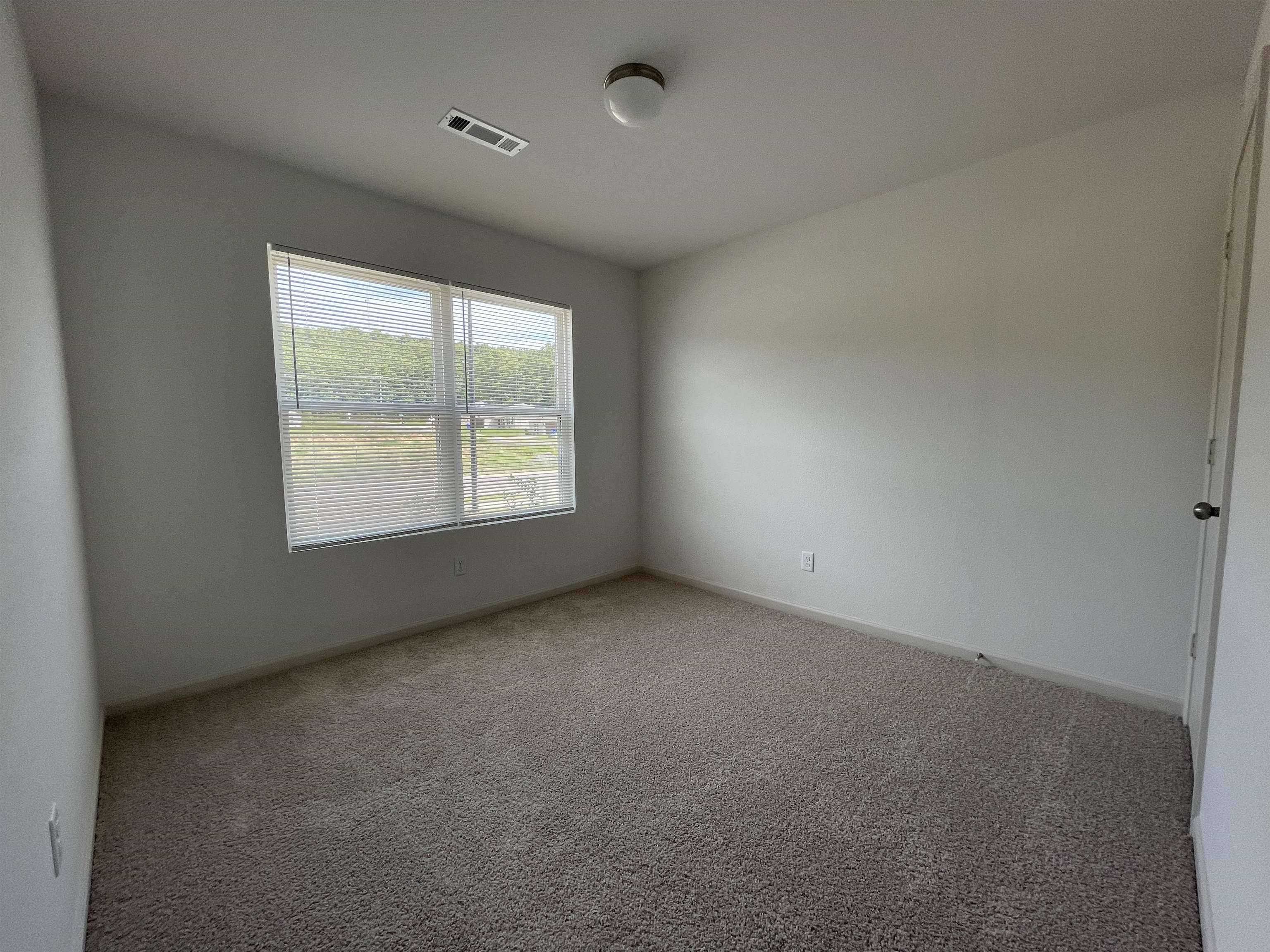 MUSEUM MEADOWS - Residential Lease