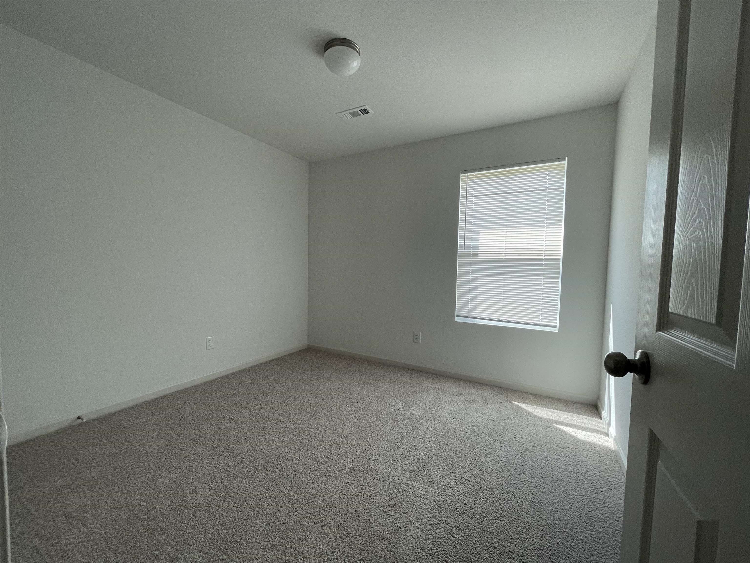 MUSEUM MEADOWS - Residential Lease