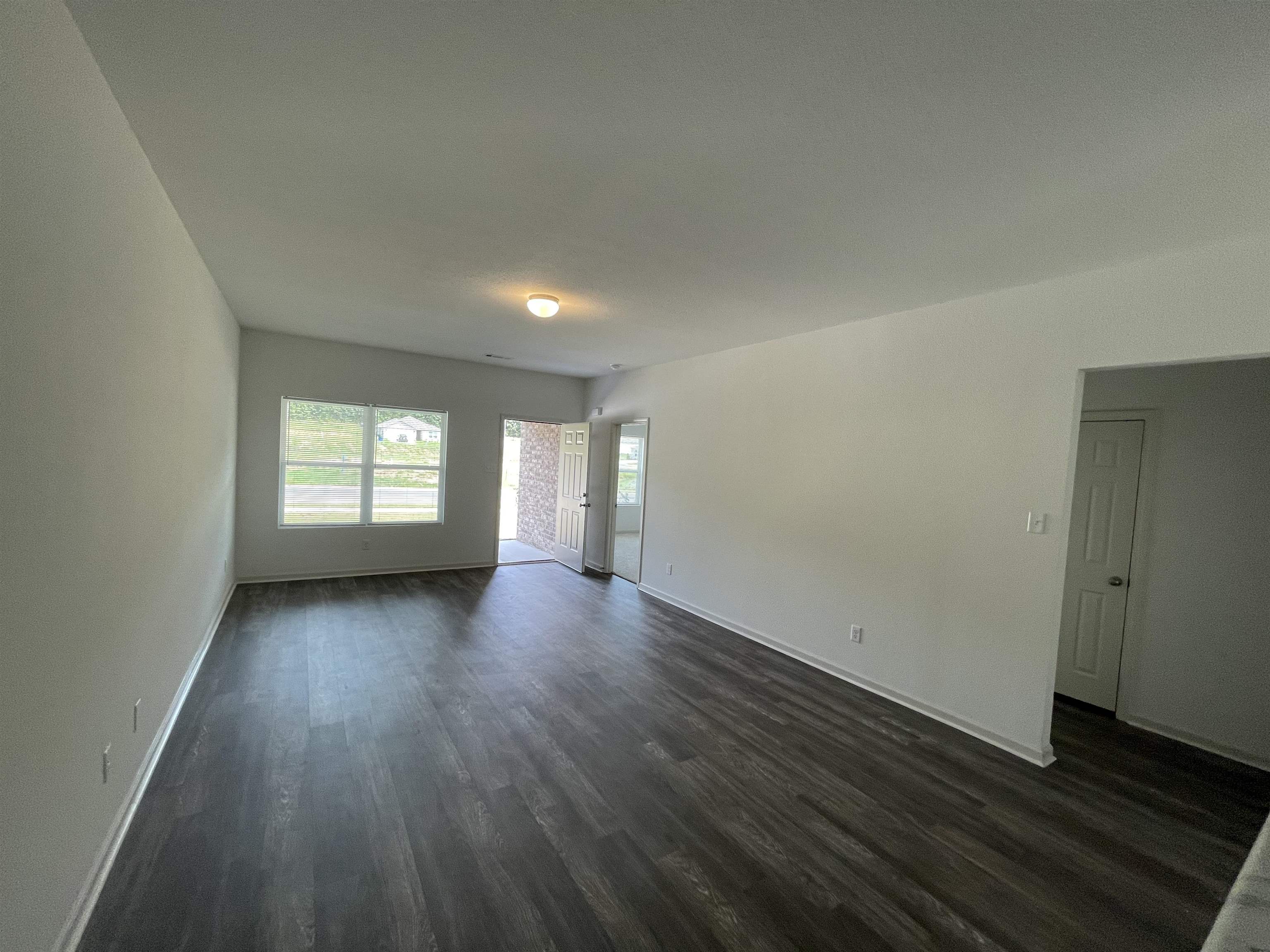 MUSEUM MEADOWS - Residential Lease