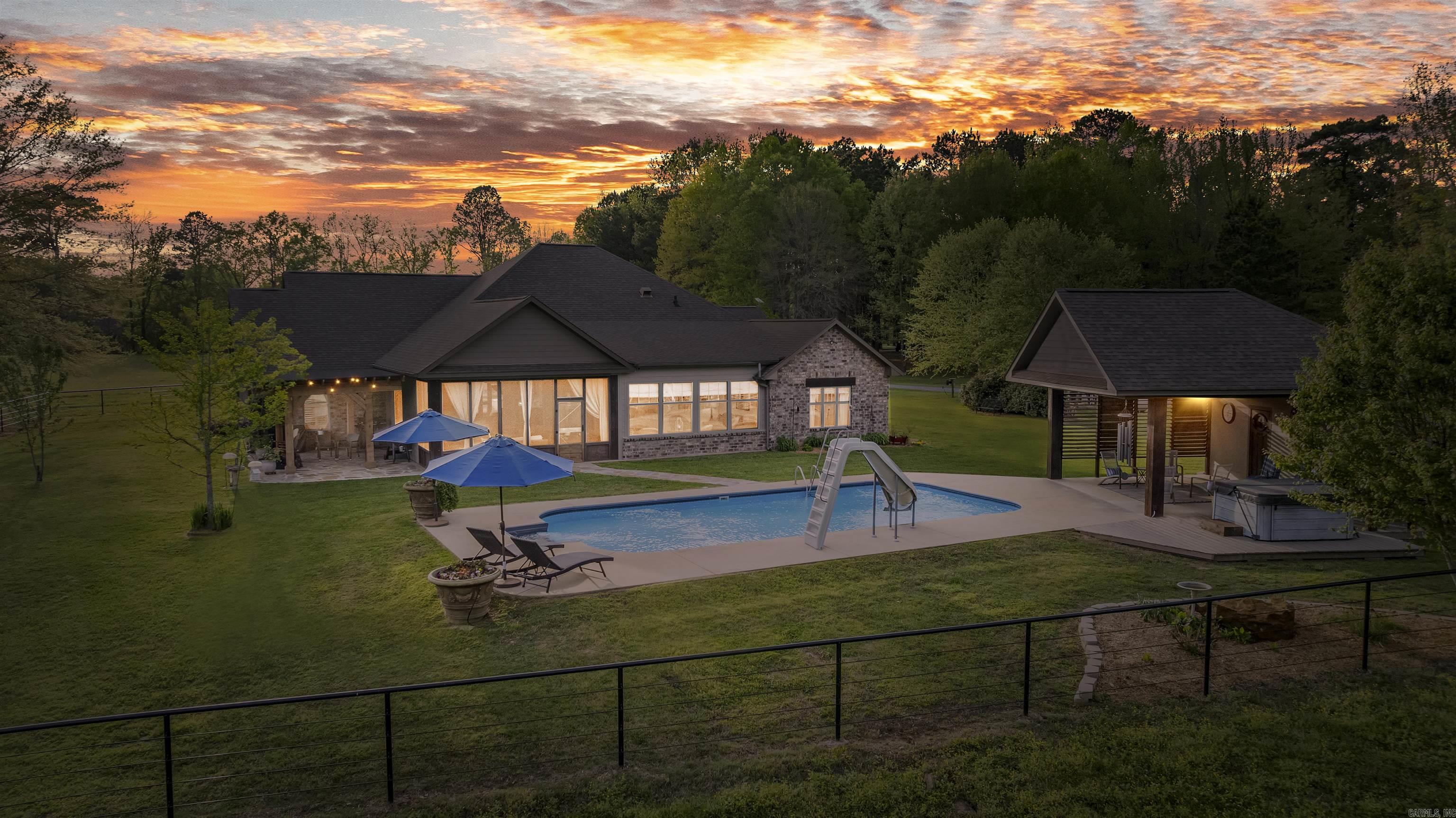 Metes & Bounds - Residential