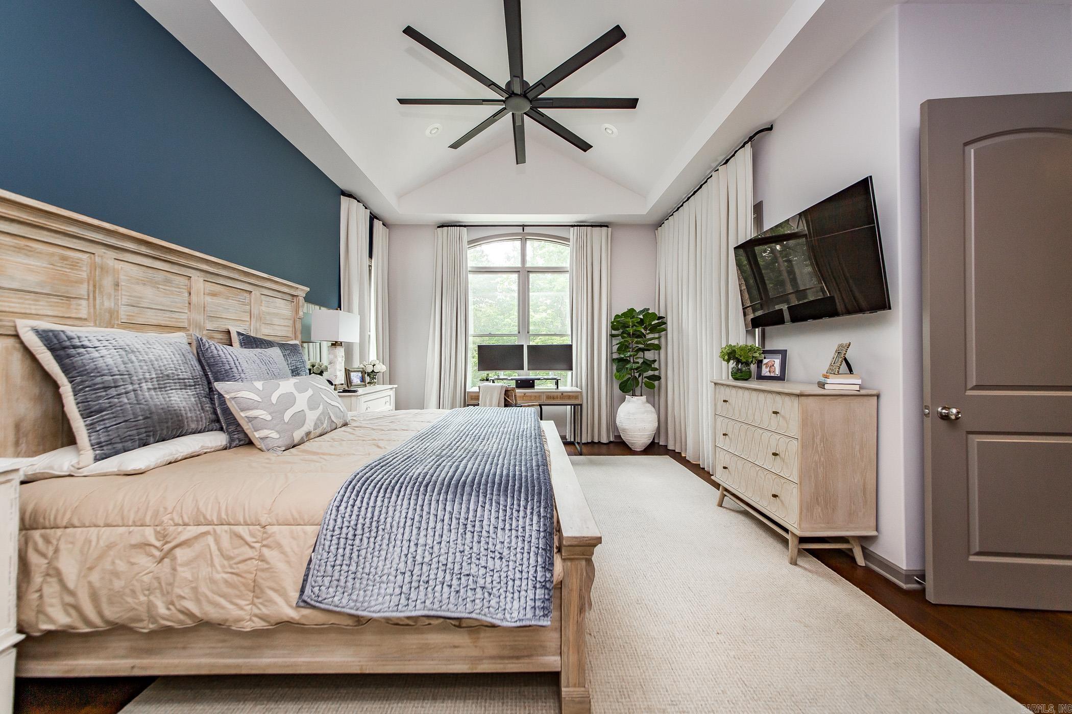 RIVER RIDGE ESTATES - Residential