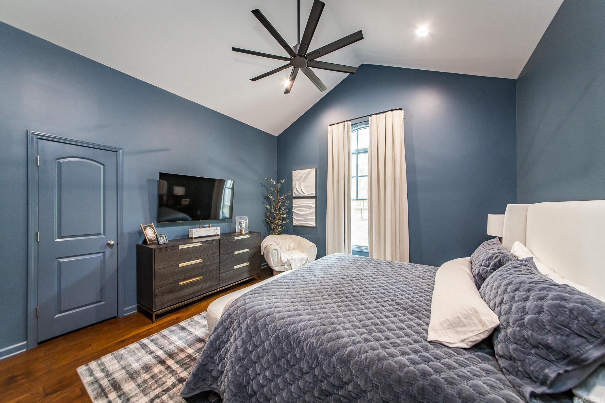 RIVER RIDGE ESTATES - Residential
