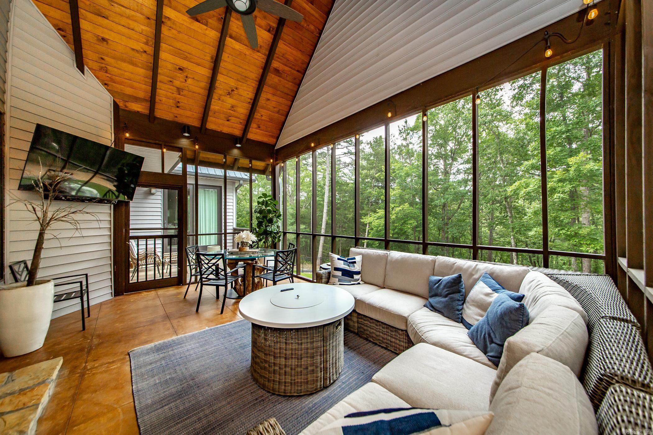 RIVER RIDGE ESTATES - Residential