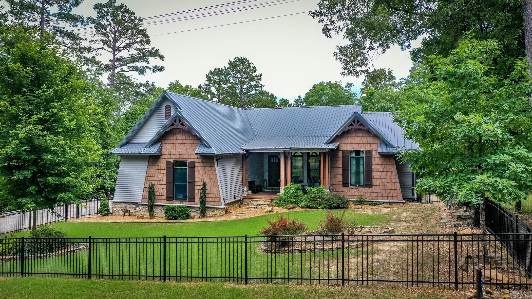RIVER RIDGE ESTATES - Residential