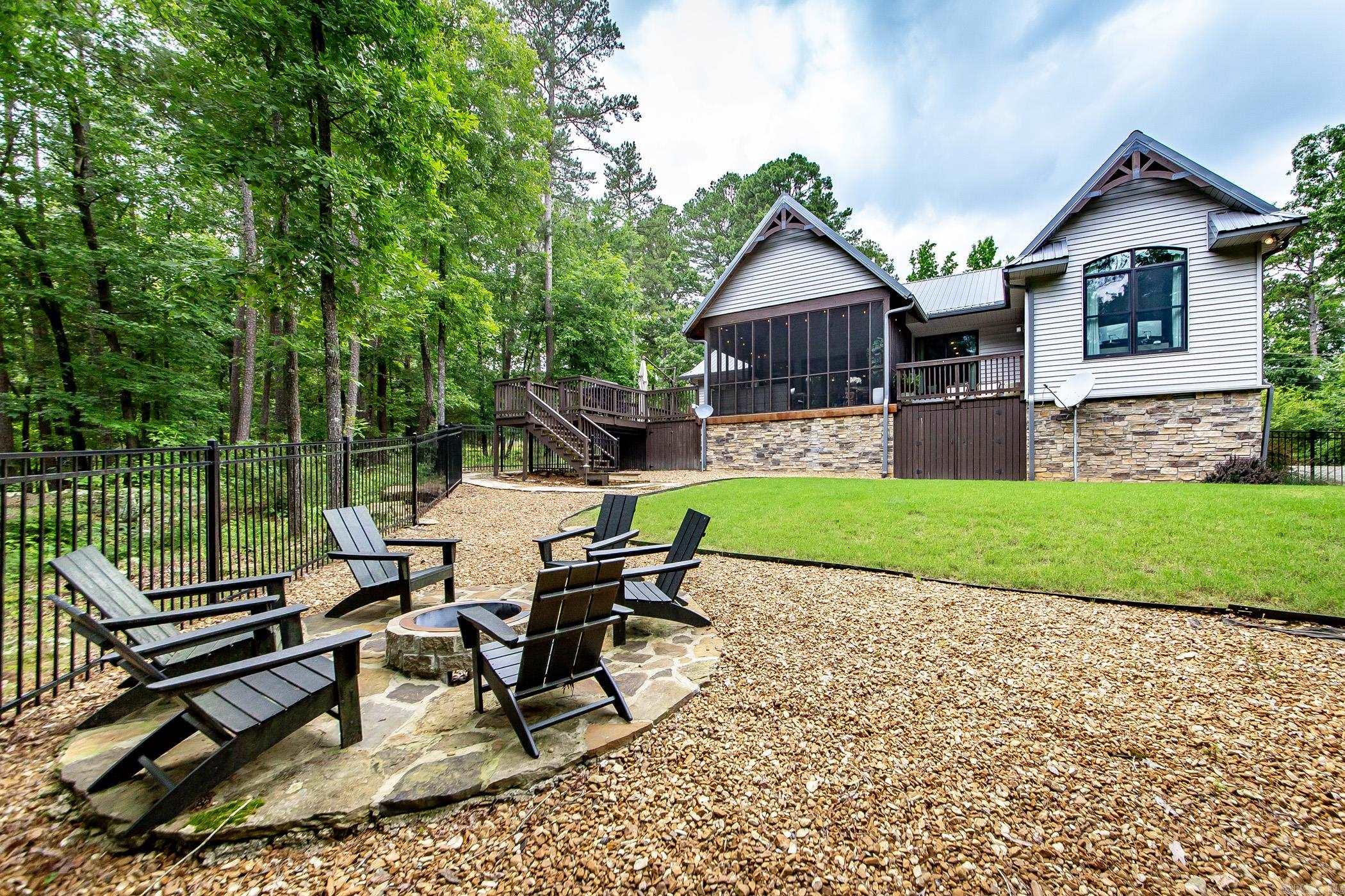 RIVER RIDGE ESTATES - Residential