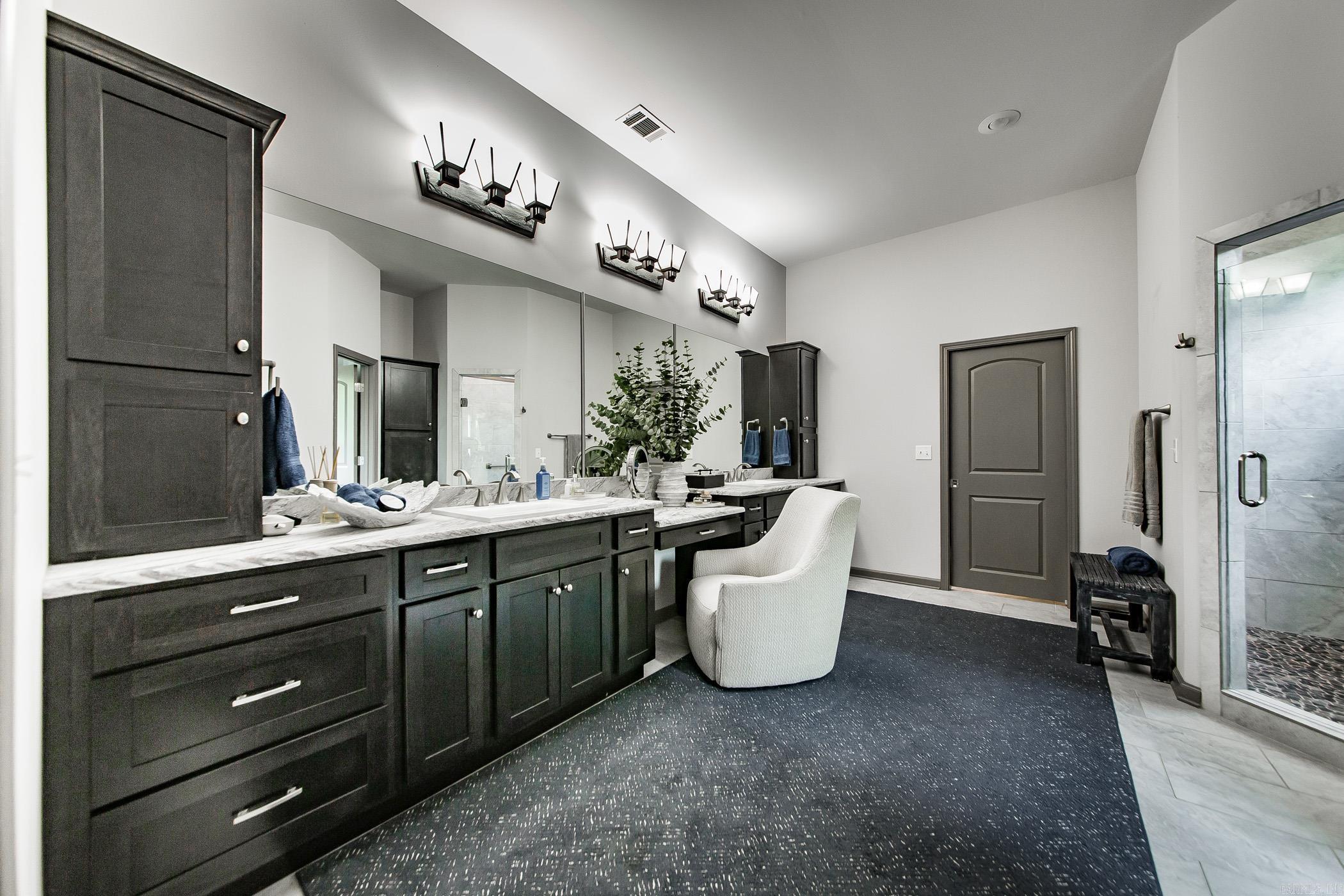 RIVER RIDGE ESTATES - Residential