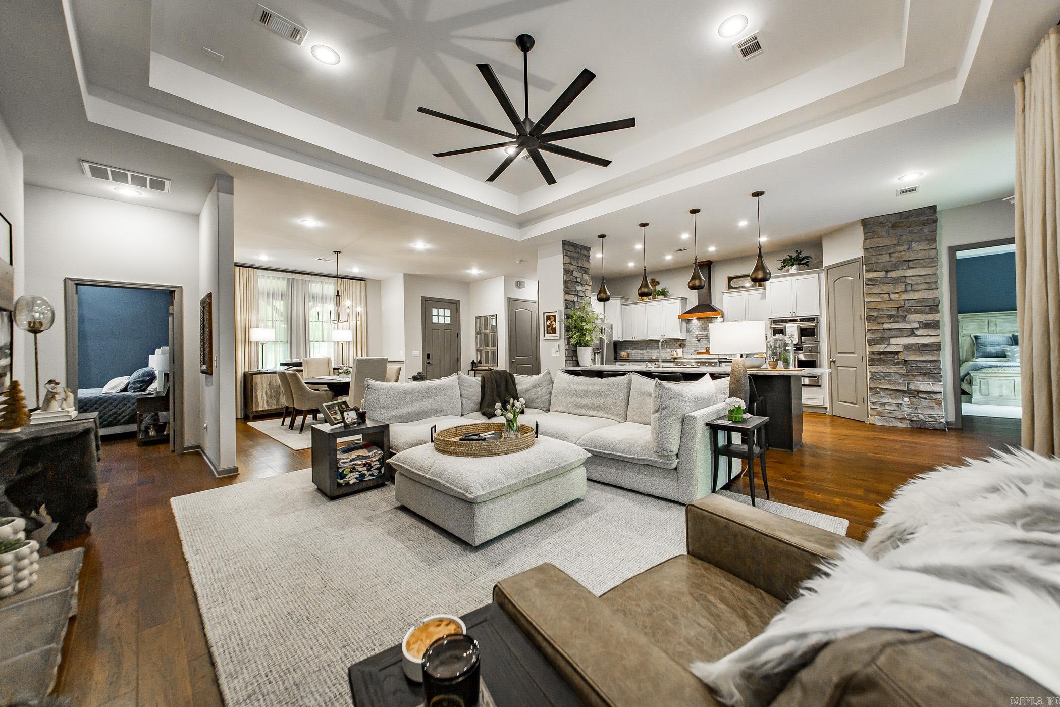 RIVER RIDGE ESTATES - Residential
