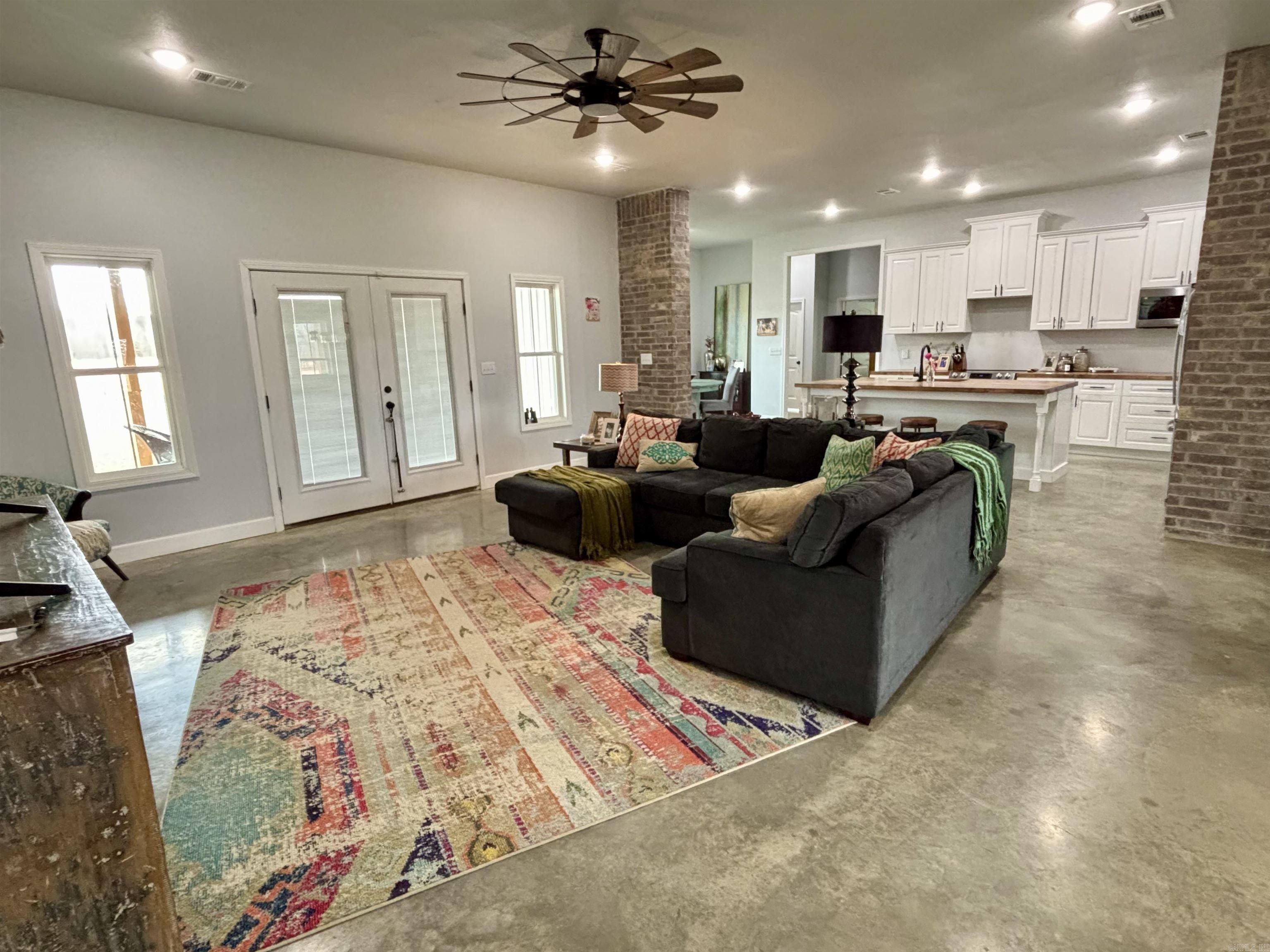 Ponderosa - Residential