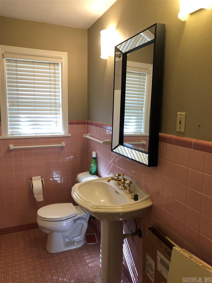 Kingwood Place - Residential Lease