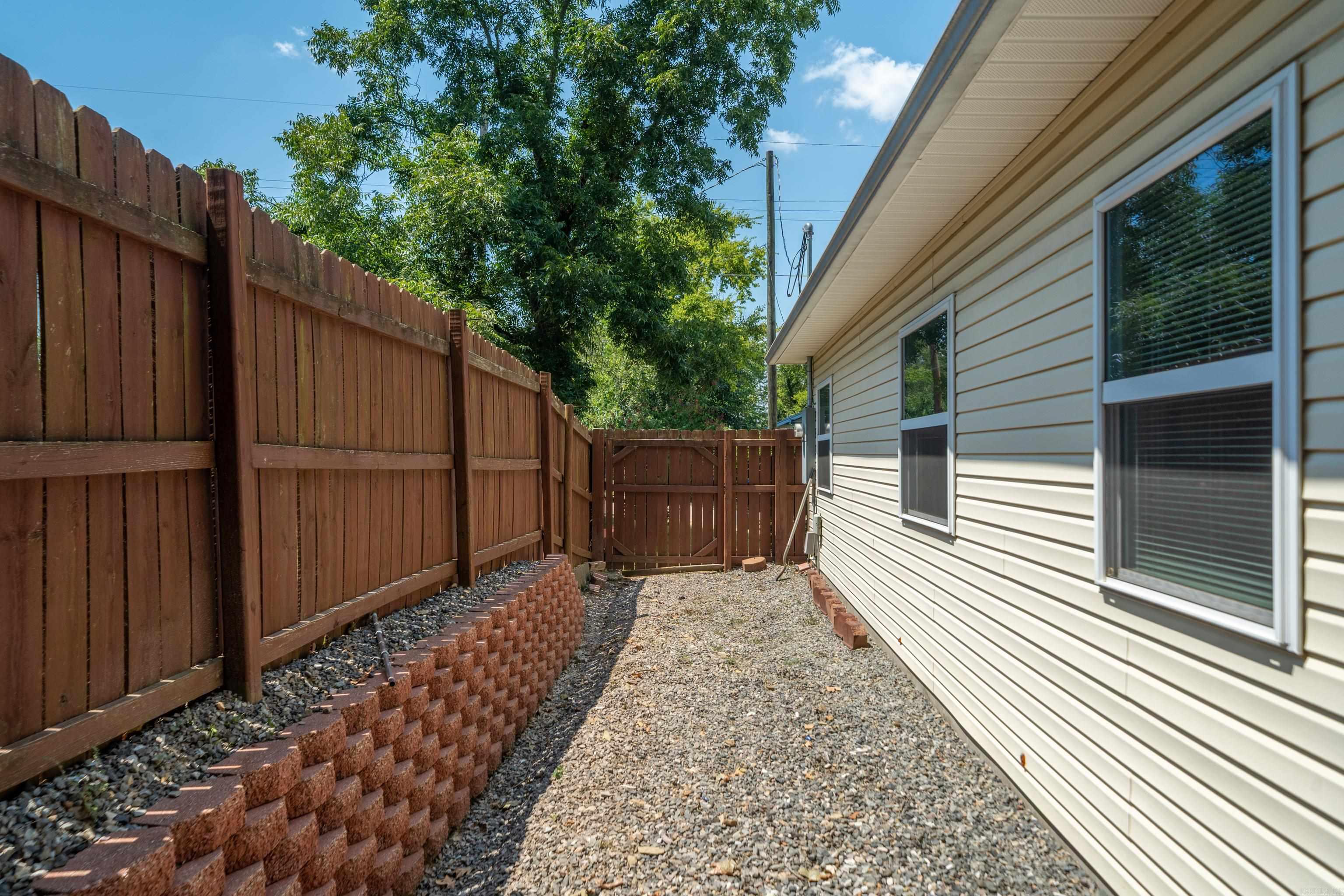 BAXTERS - Residential