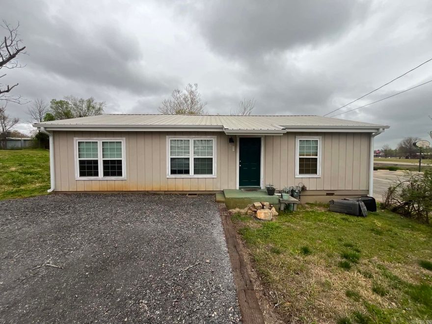 Spacious 2 bedroom with bonus room that could be used as 3rd bedroom. Located in town. Very well maintained! Currently has renter, could be used as investment property or residence.