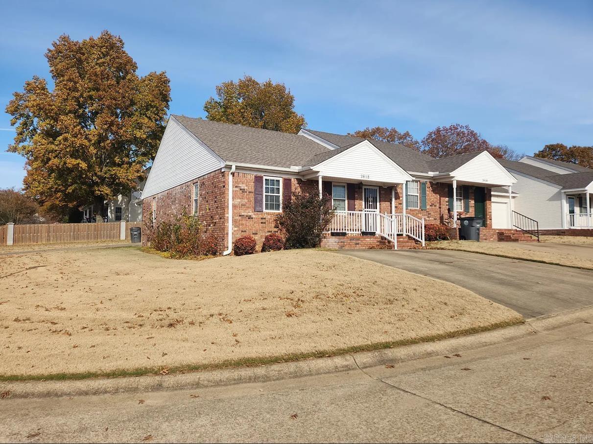 River Oaks Commons - Residential Lease