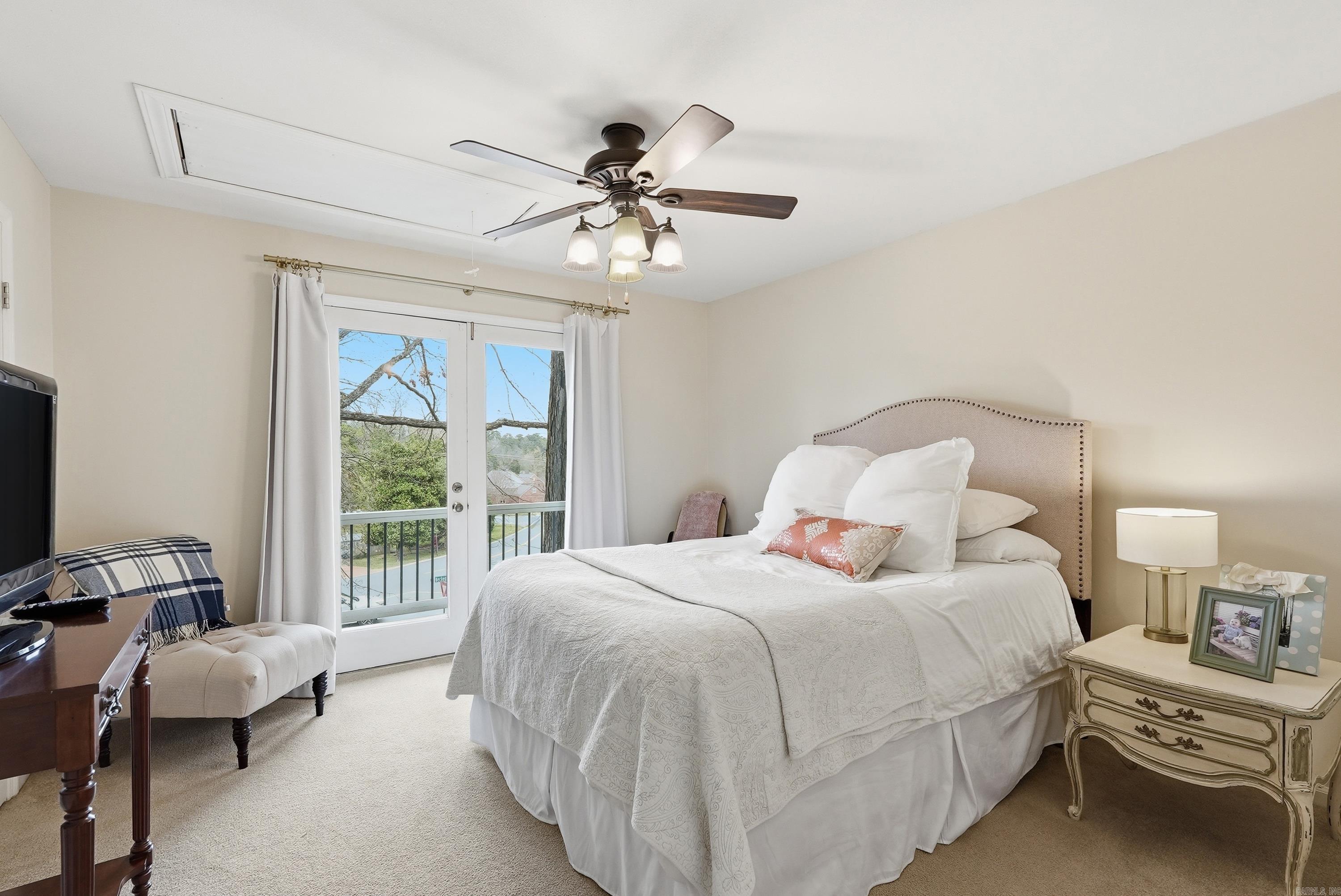 HILLSBOROUGH - Residential