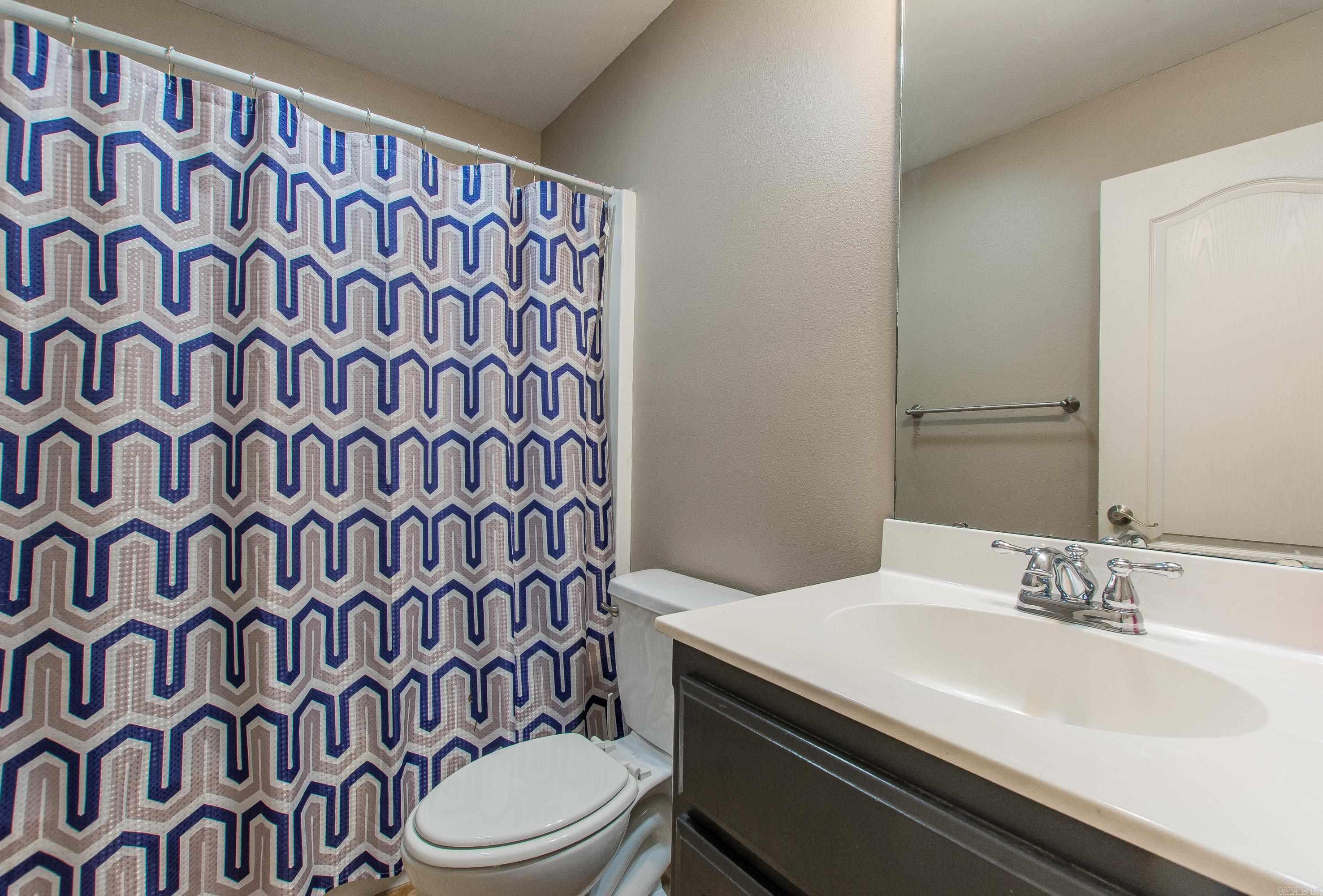 PINEDALE COVE - Residential