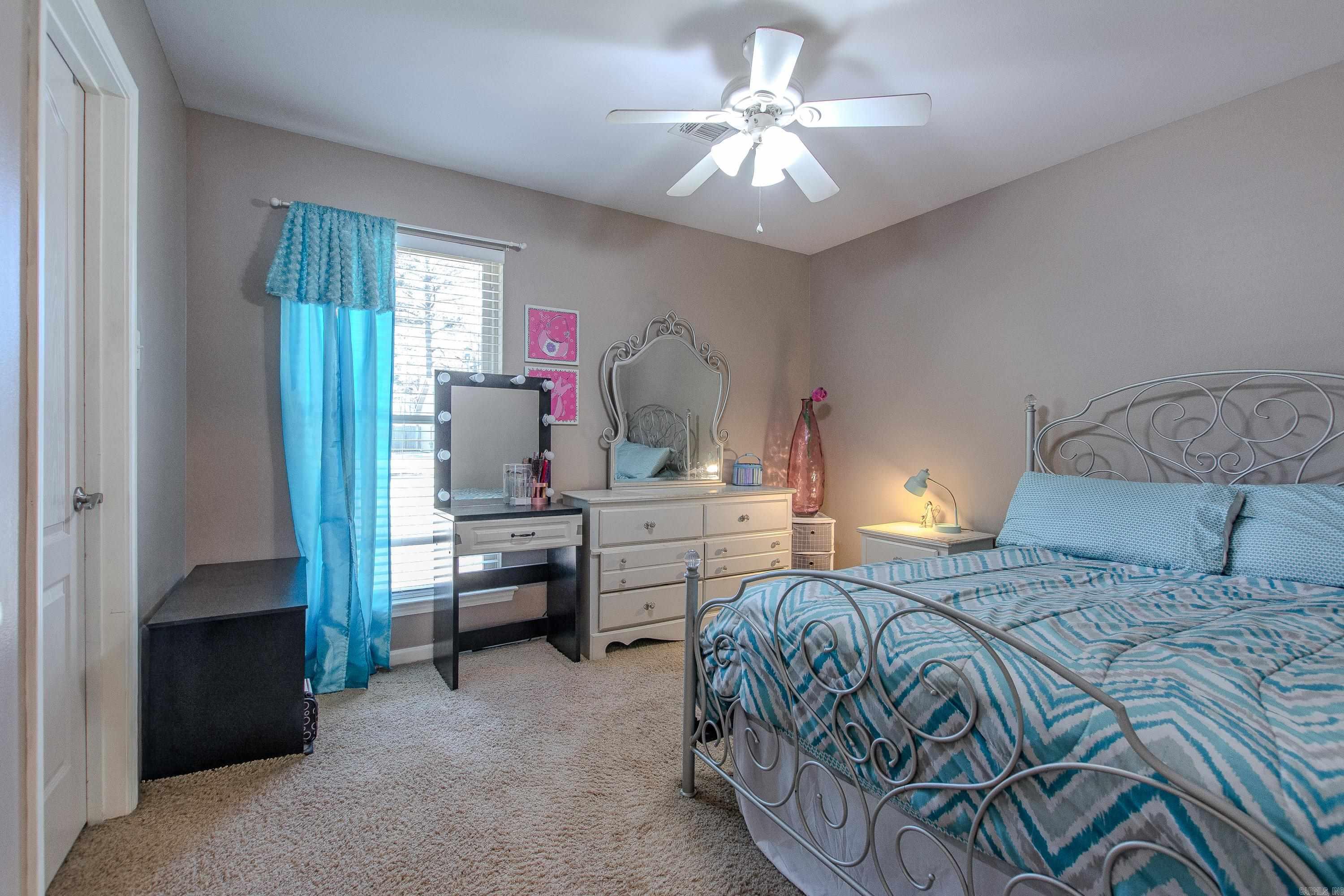 PINEDALE COVE - Residential