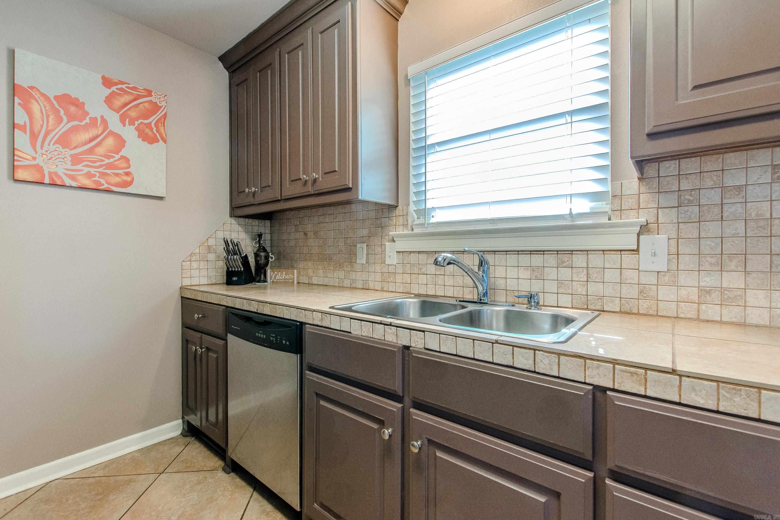 PINEDALE COVE - Residential