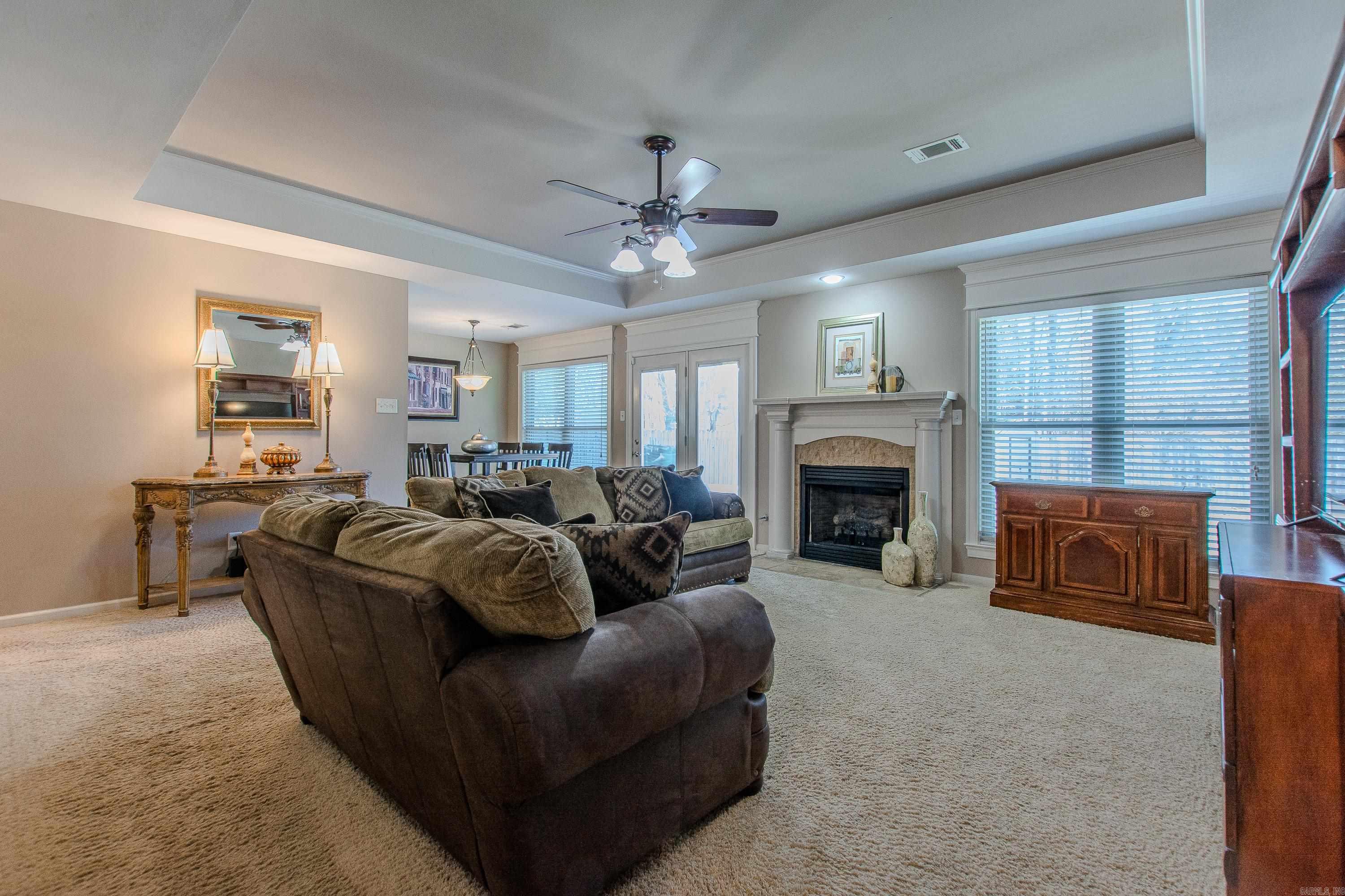 PINEDALE COVE - Residential