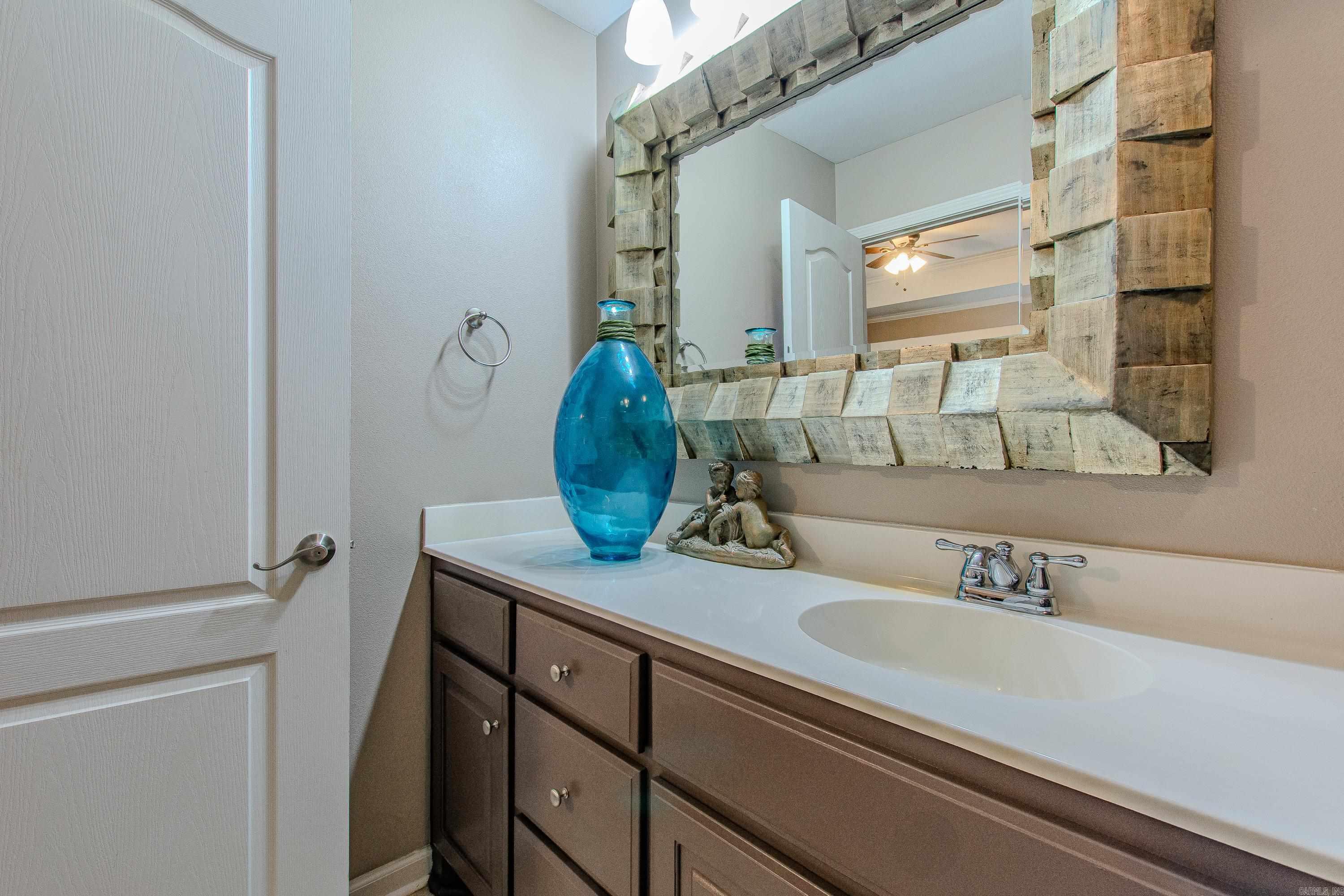 PINEDALE COVE - Residential