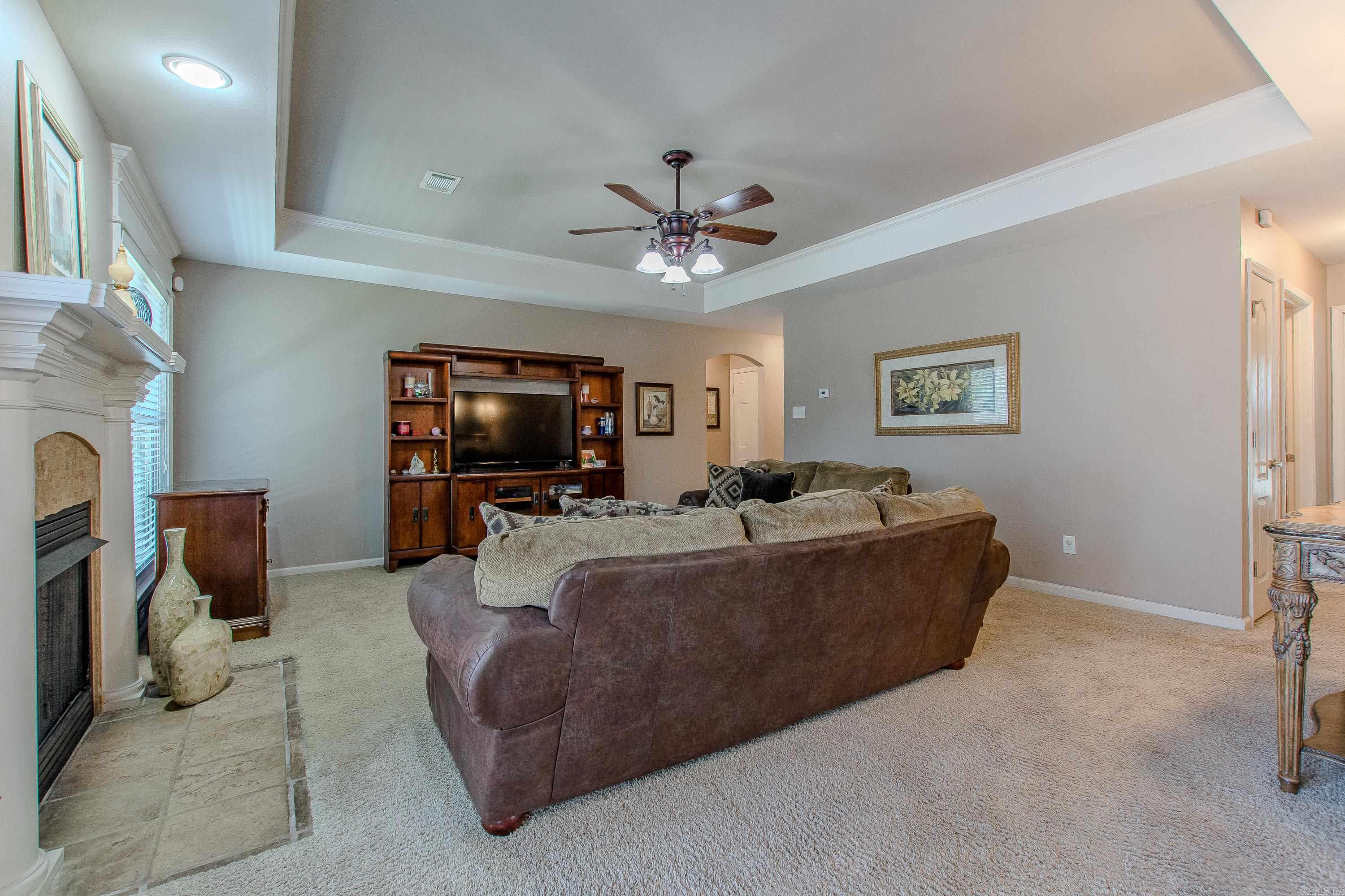 PINEDALE COVE - Residential