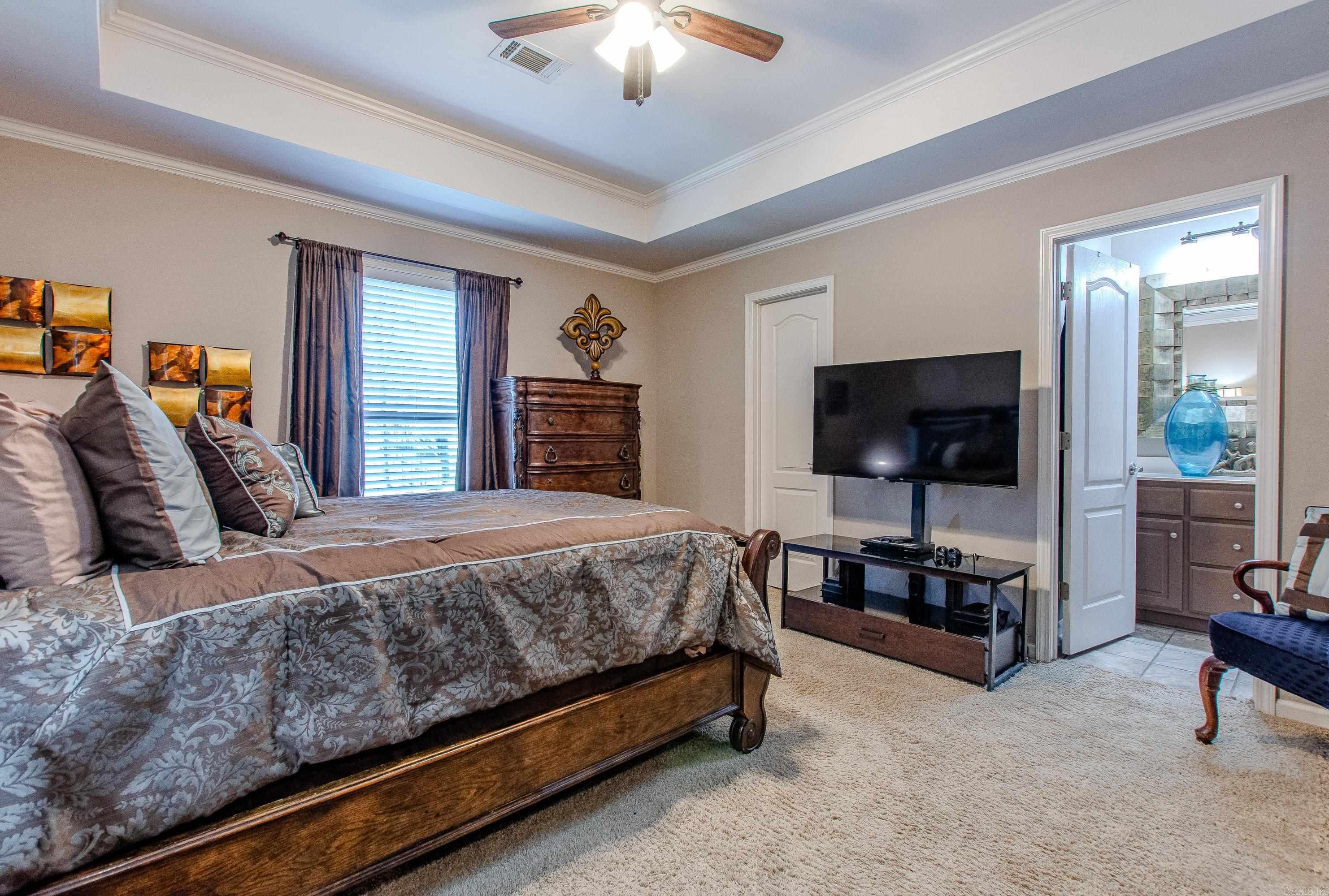 PINEDALE COVE - Residential