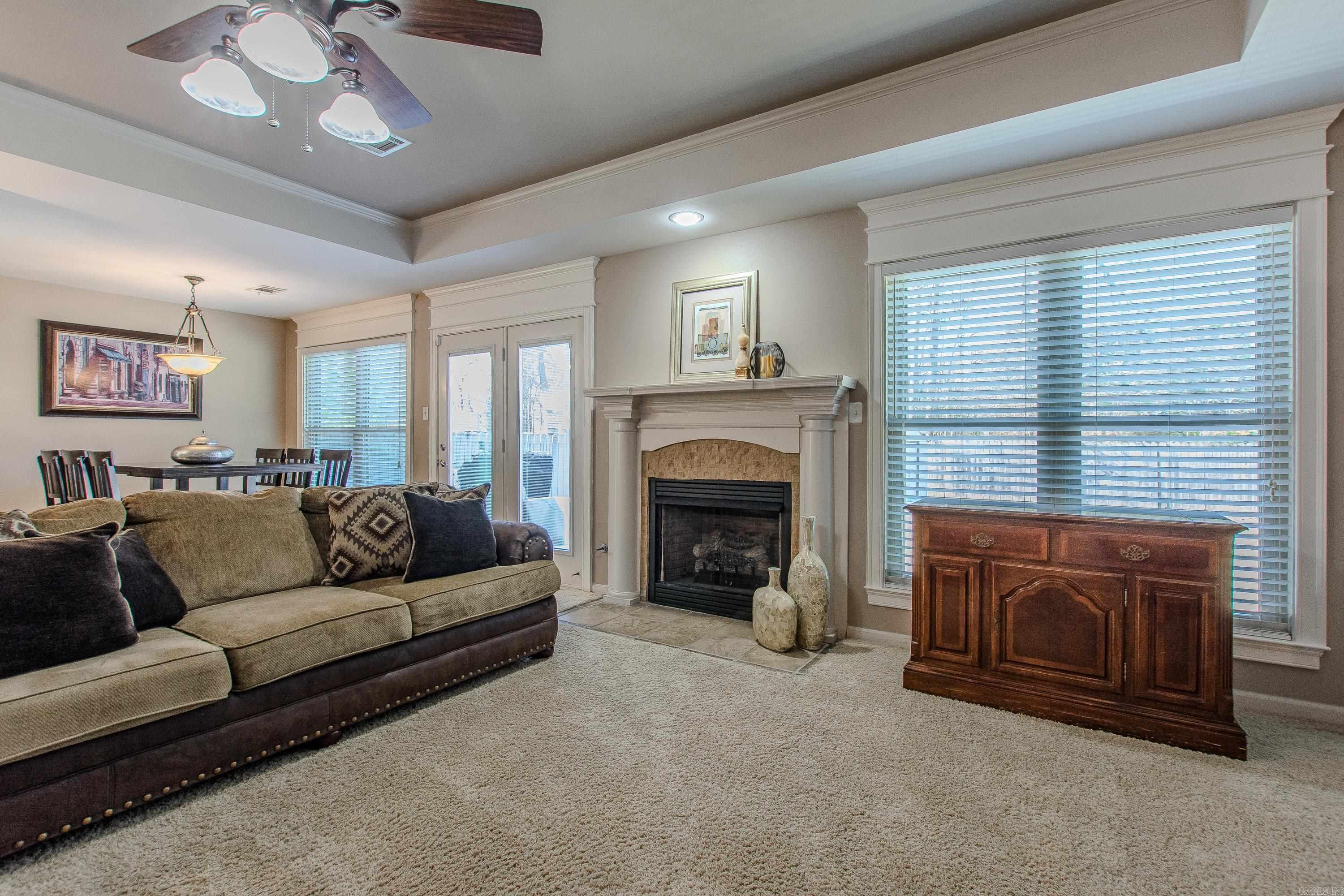 PINEDALE COVE - Residential