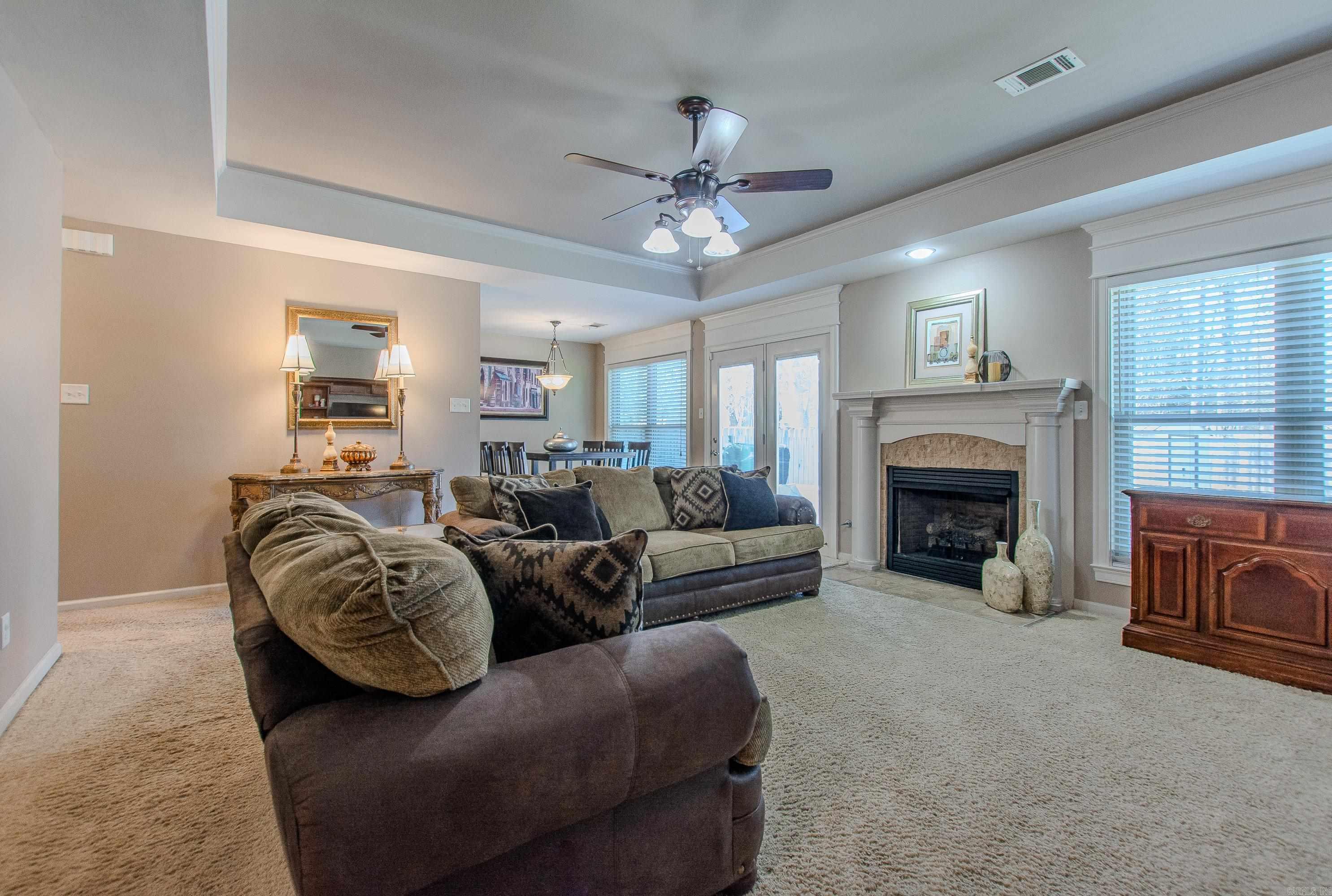 PINEDALE COVE - Residential