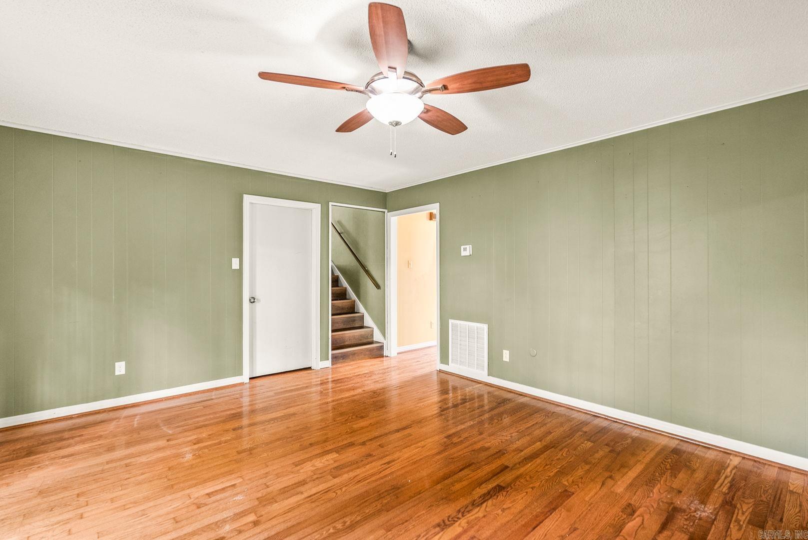 PLEASANT VIEW - Residential