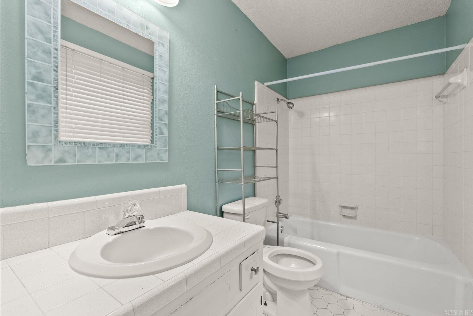 PLEASANT VIEW - Residential