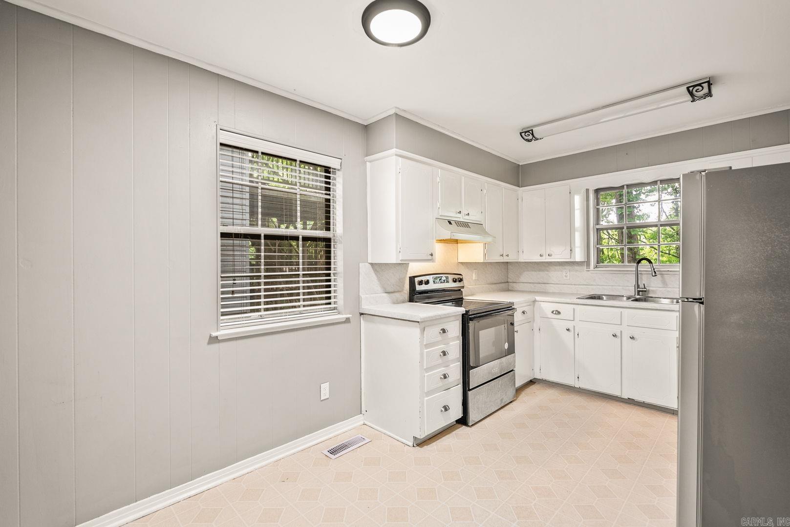 PLEASANT VIEW - Residential