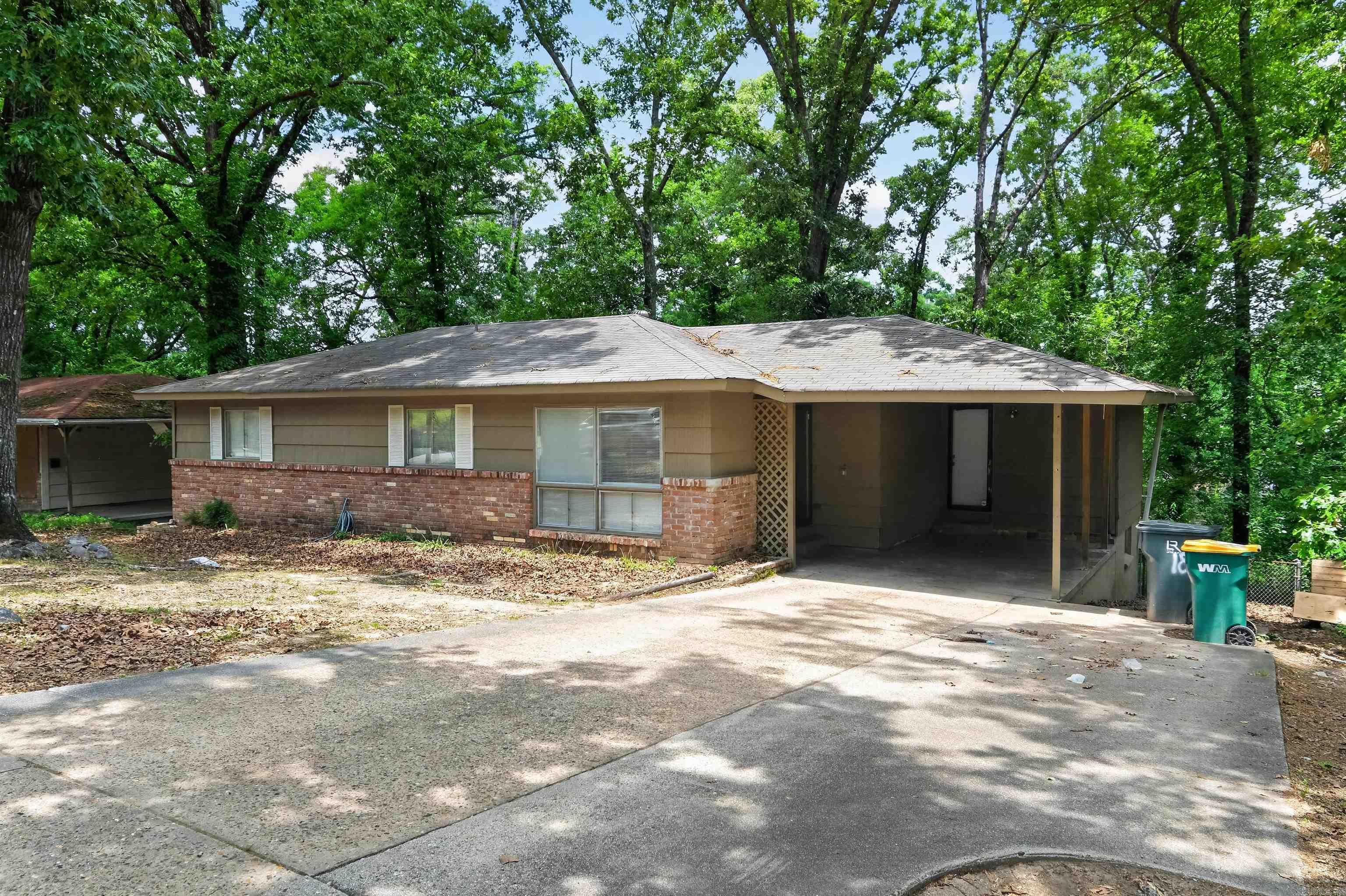 MEADOWCLIFF - Residential