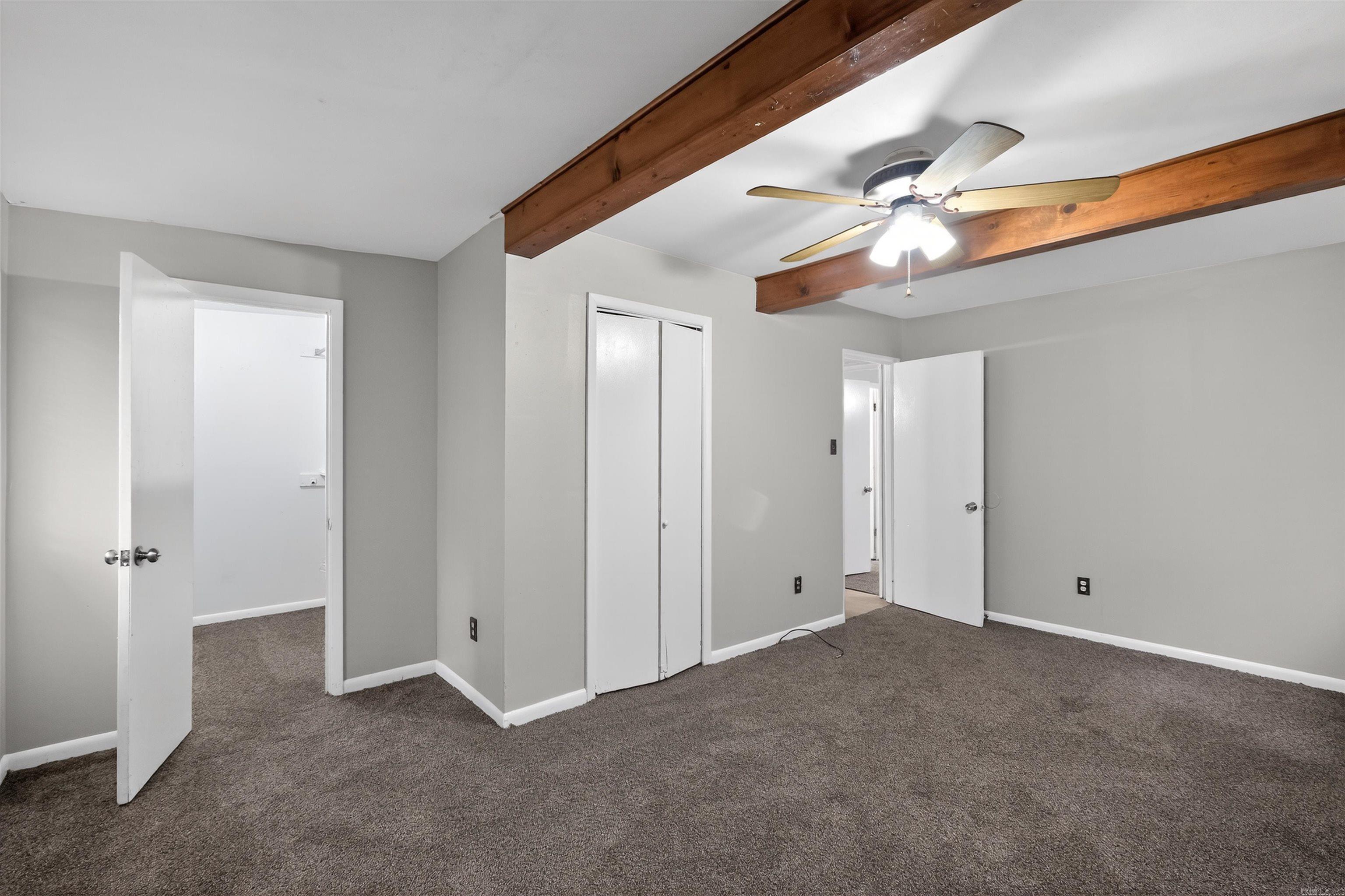 MEADOWCLIFF - Residential