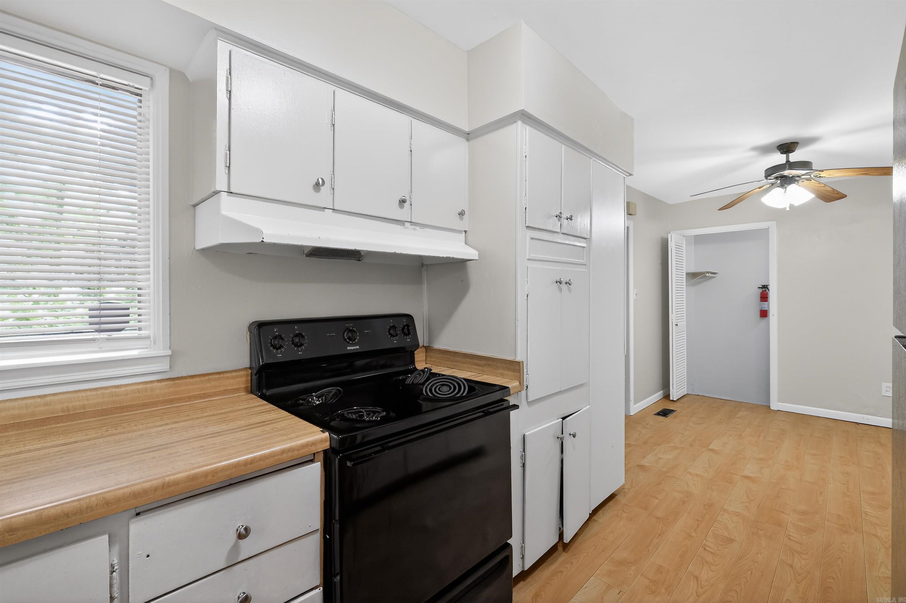 MEADOWCLIFF - Residential