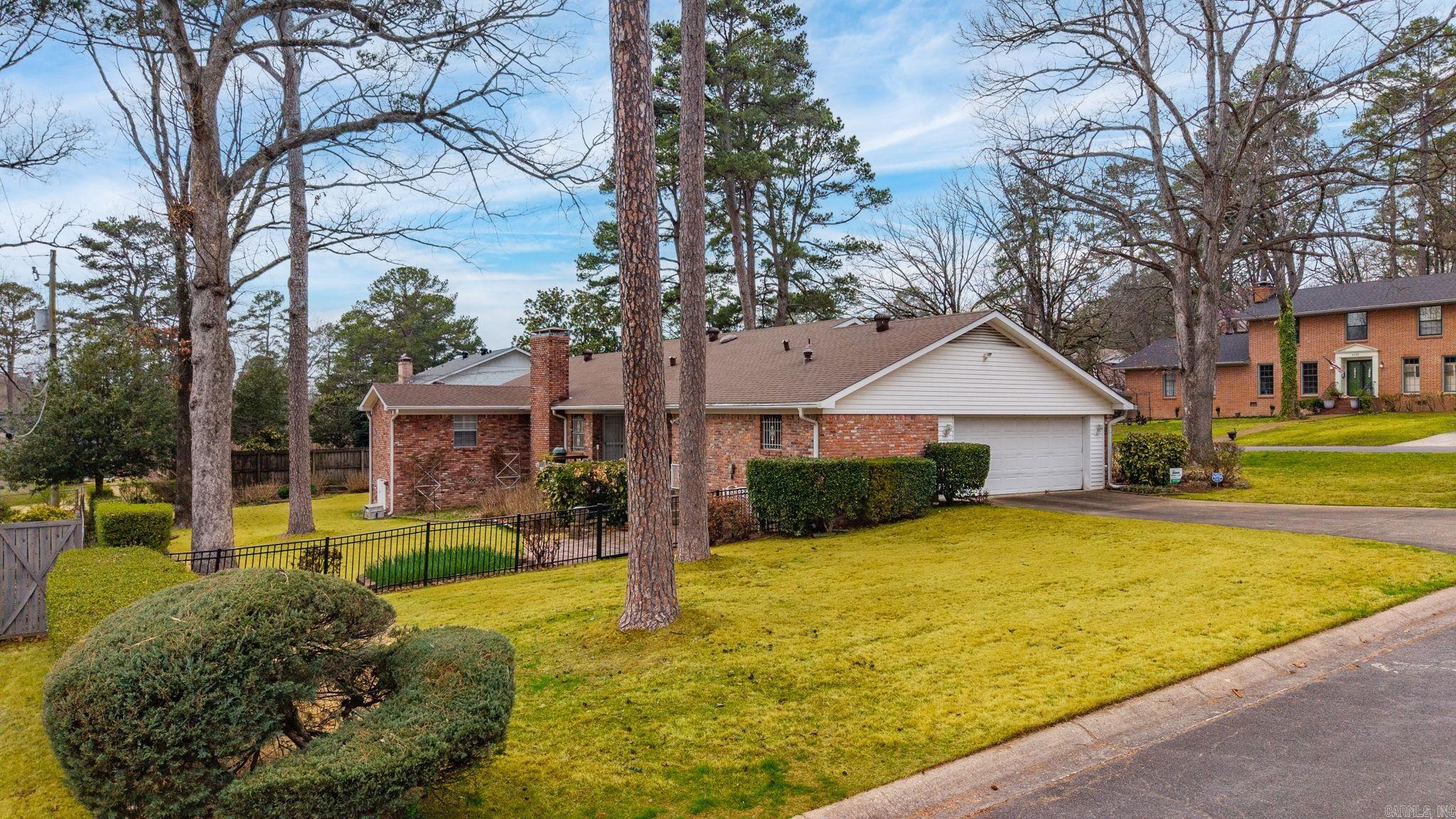 Leawood Heights - Residential